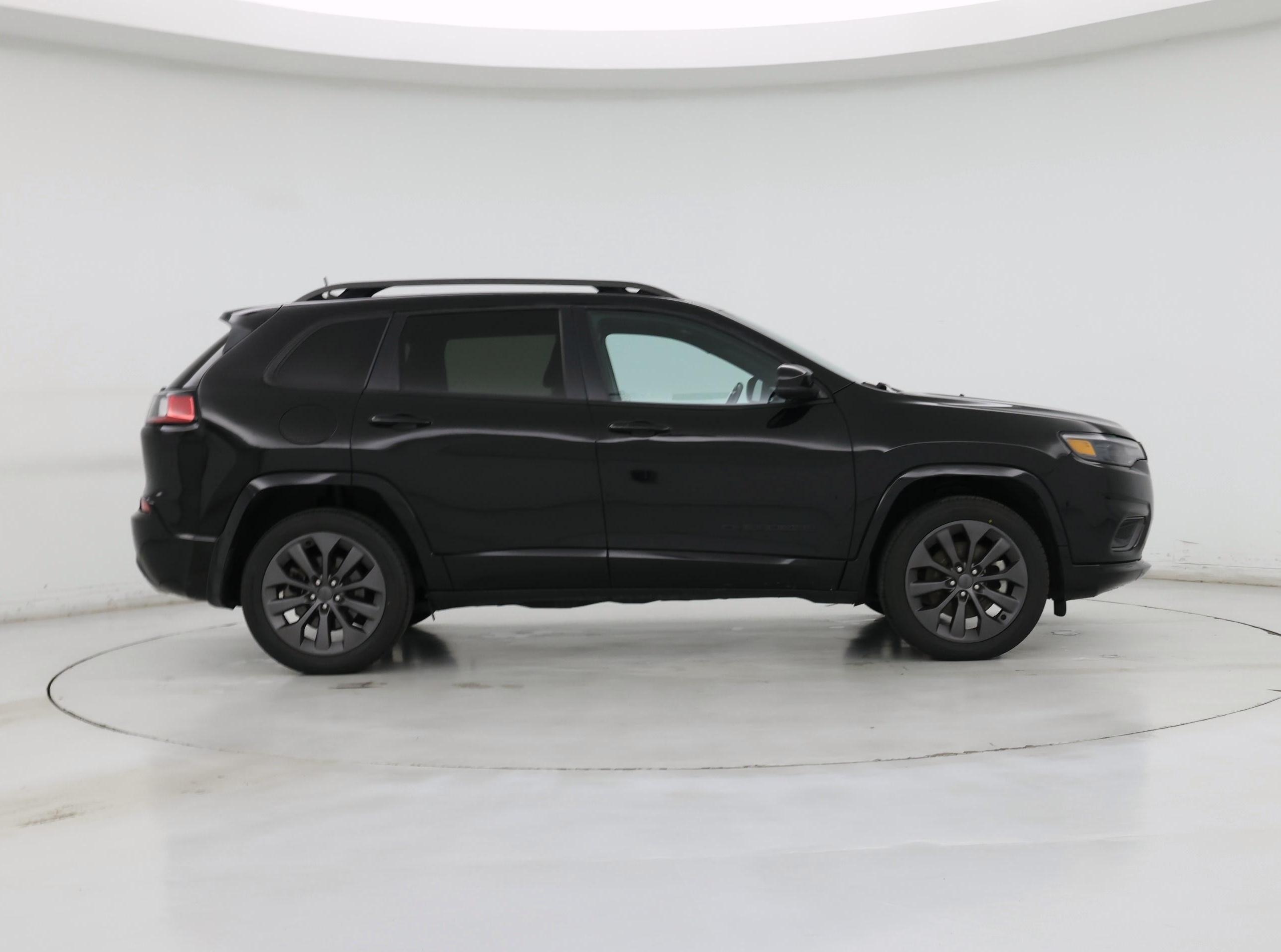 Thumbnail: 2021 Jeep Cherokee - 7