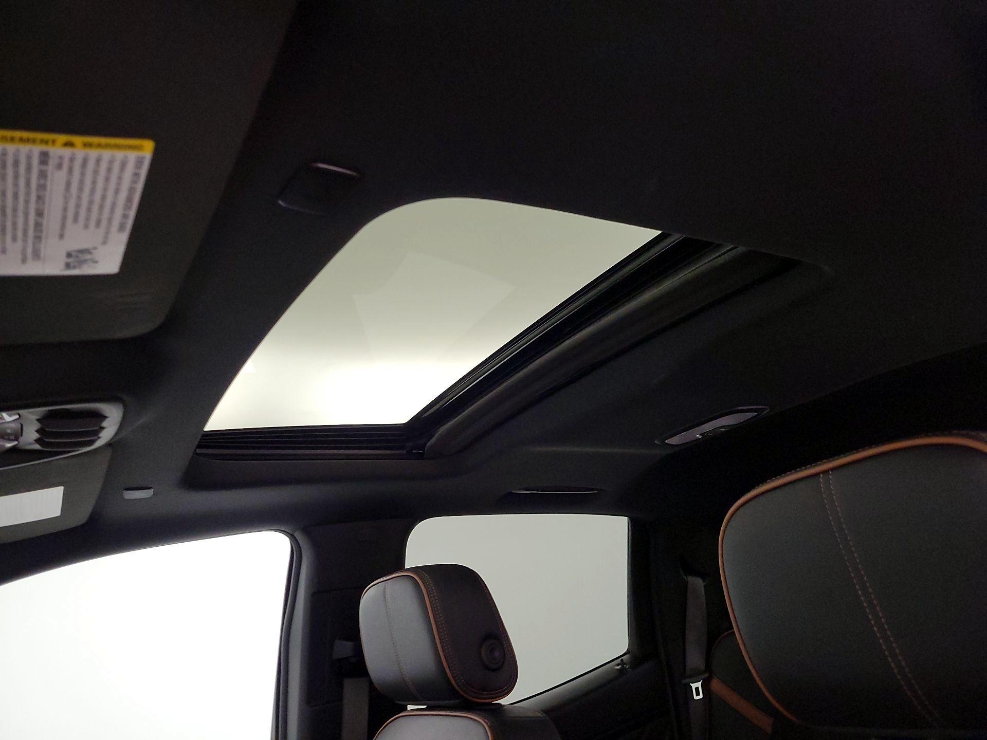 Thumbnail: 2024 GMC Canyon - 19