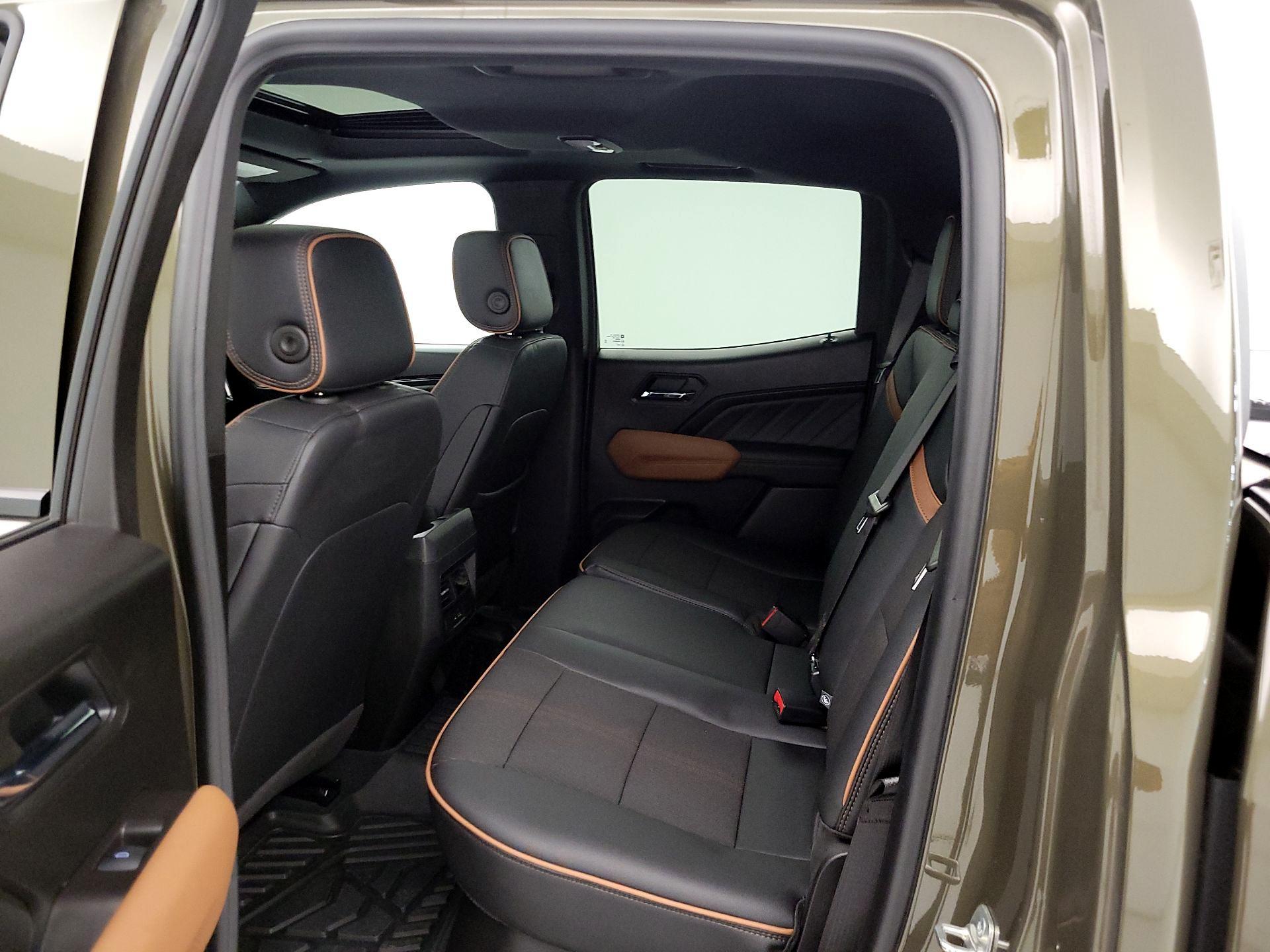 Thumbnail: 2024 GMC Canyon - 20