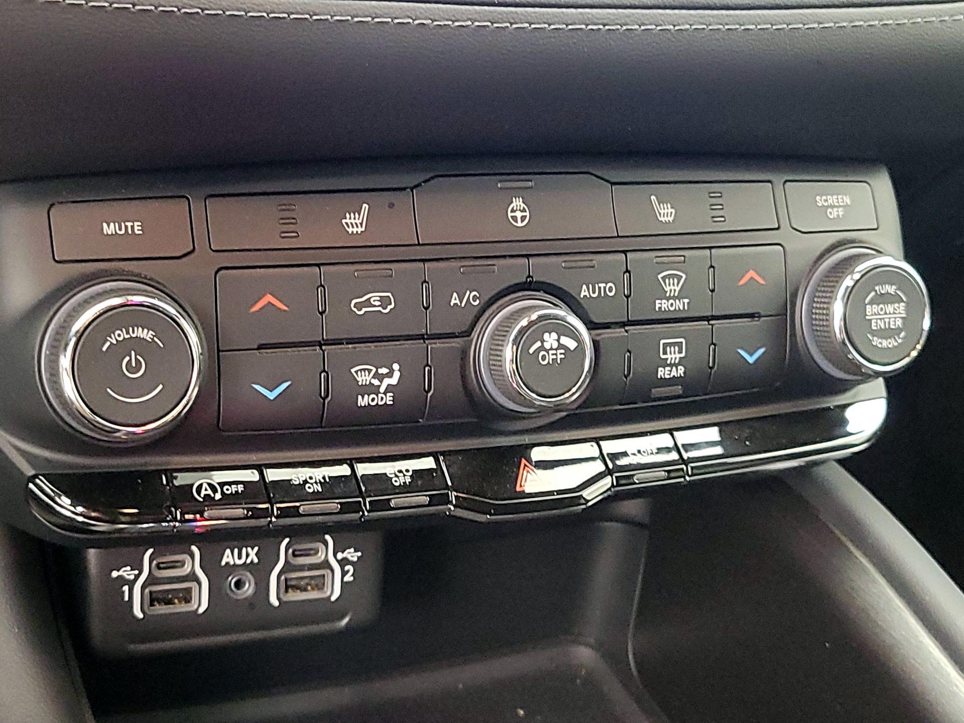 Thumbnail: 2024 Dodge Durango - 16