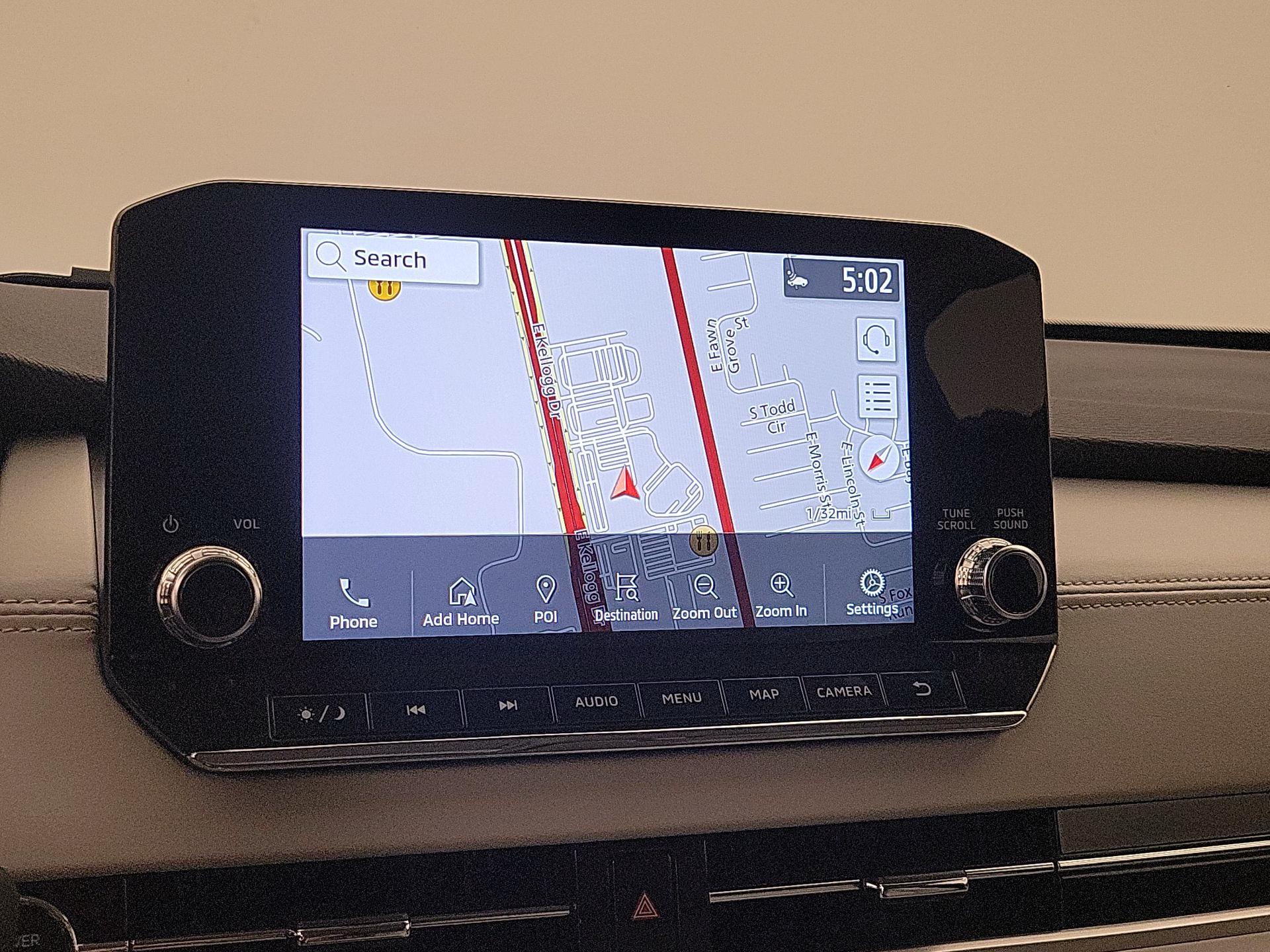 Thumbnail: 2023 Mitsubishi Outlander - 14