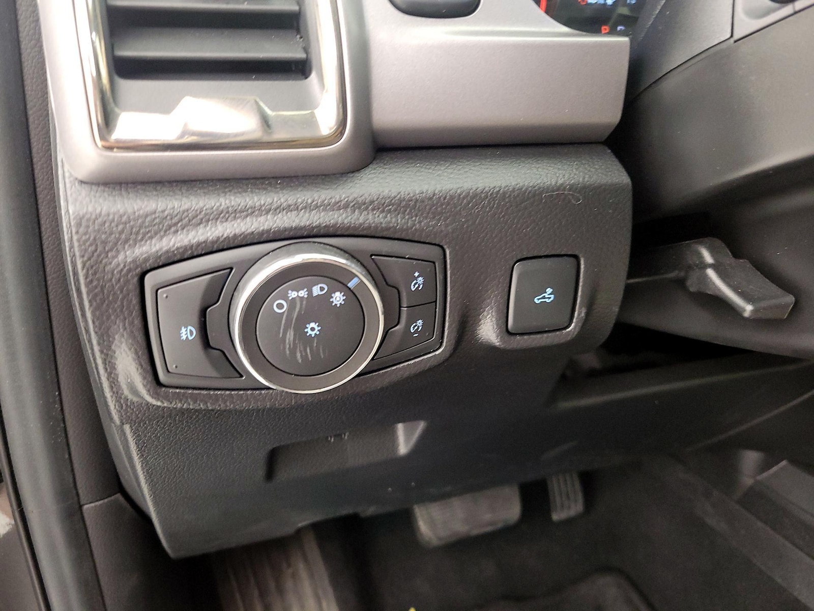 2022 Ford Ranger XLT - Photo 14