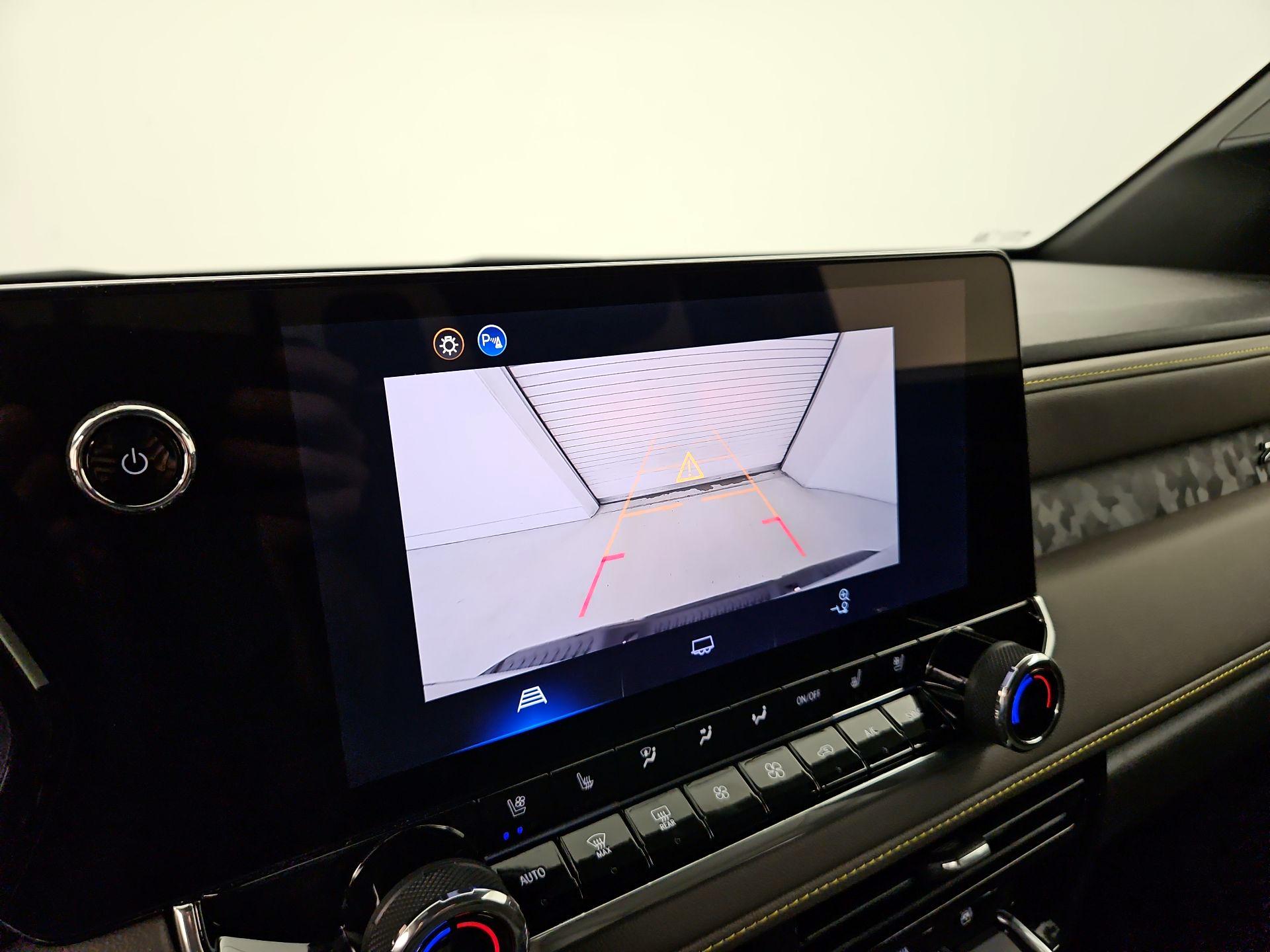 Thumbnail: 2026 Chevrolet Colorado - 14