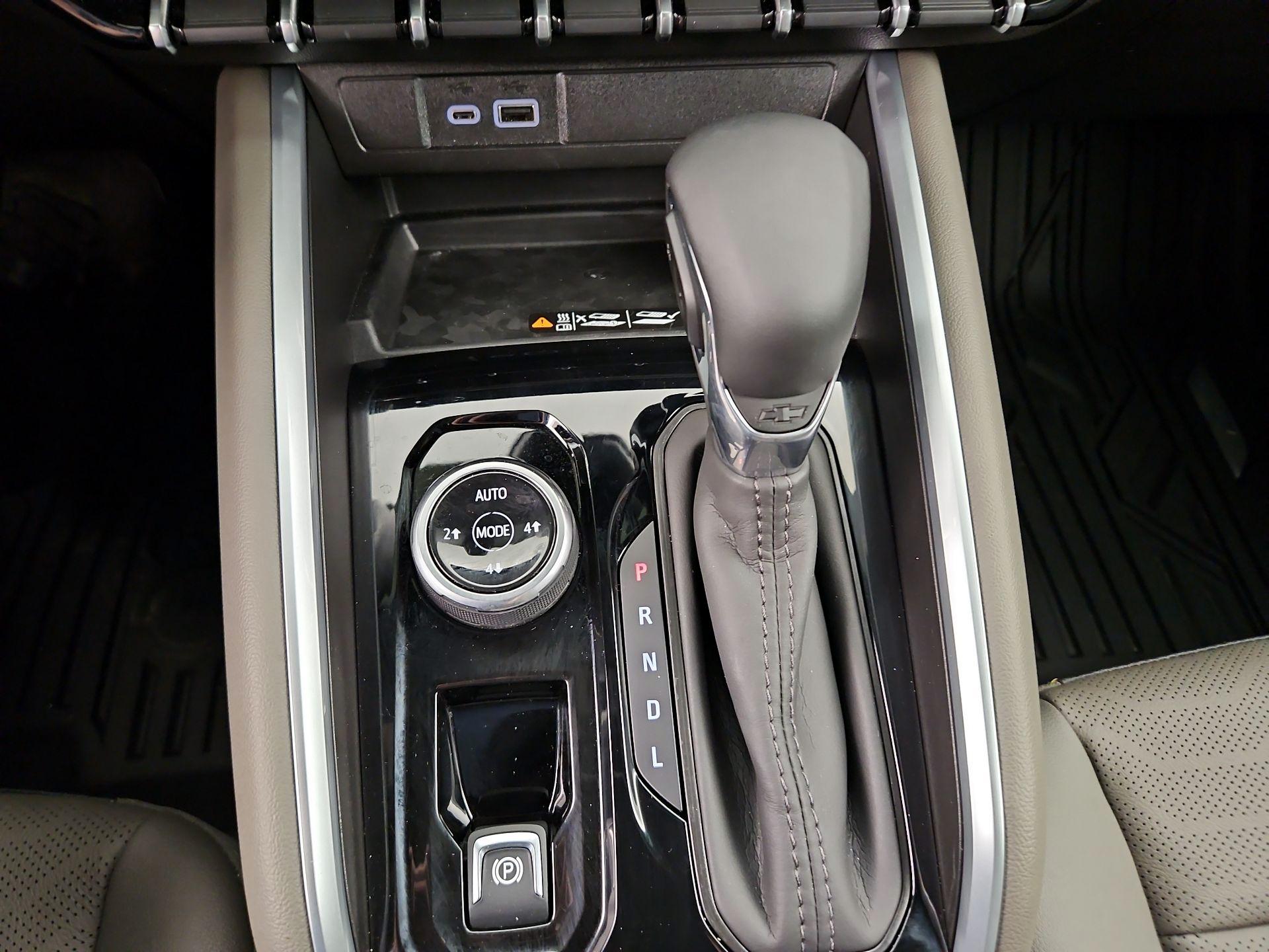 Thumbnail: 2026 Chevrolet Colorado - 17