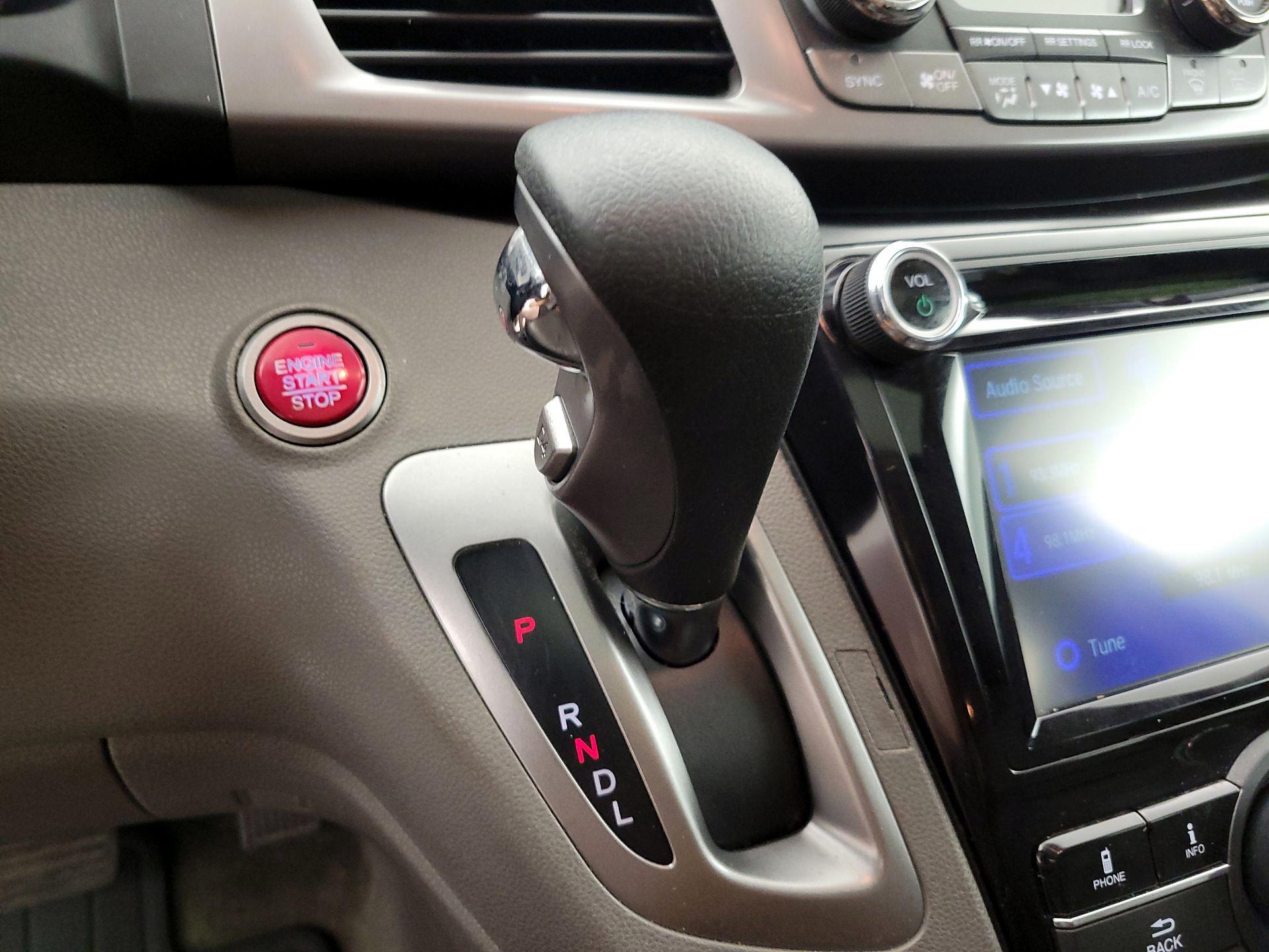 Thumbnail: 2017 Honda Odyssey - 17