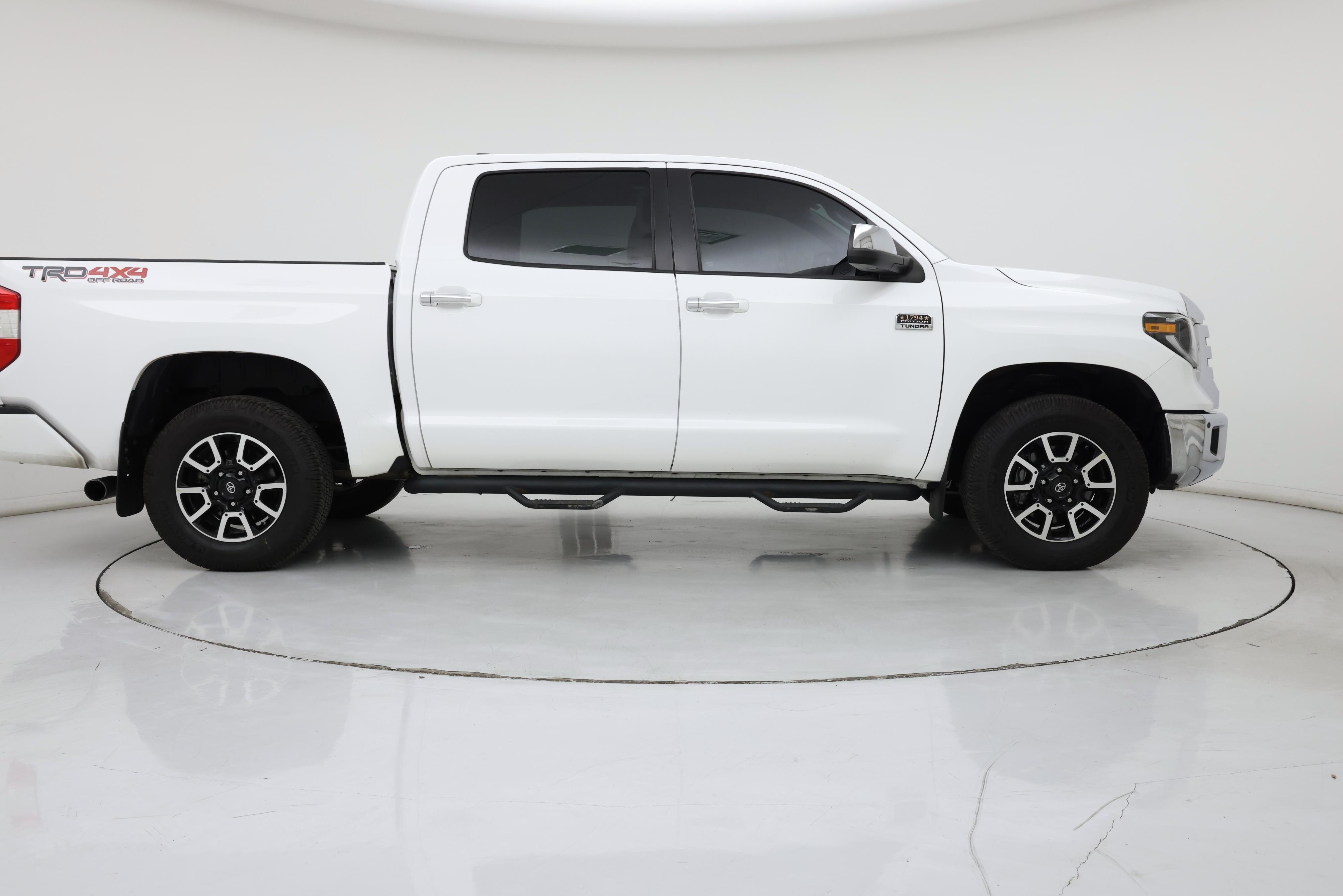 Thumbnail: 2020 Toyota Tundra - 7