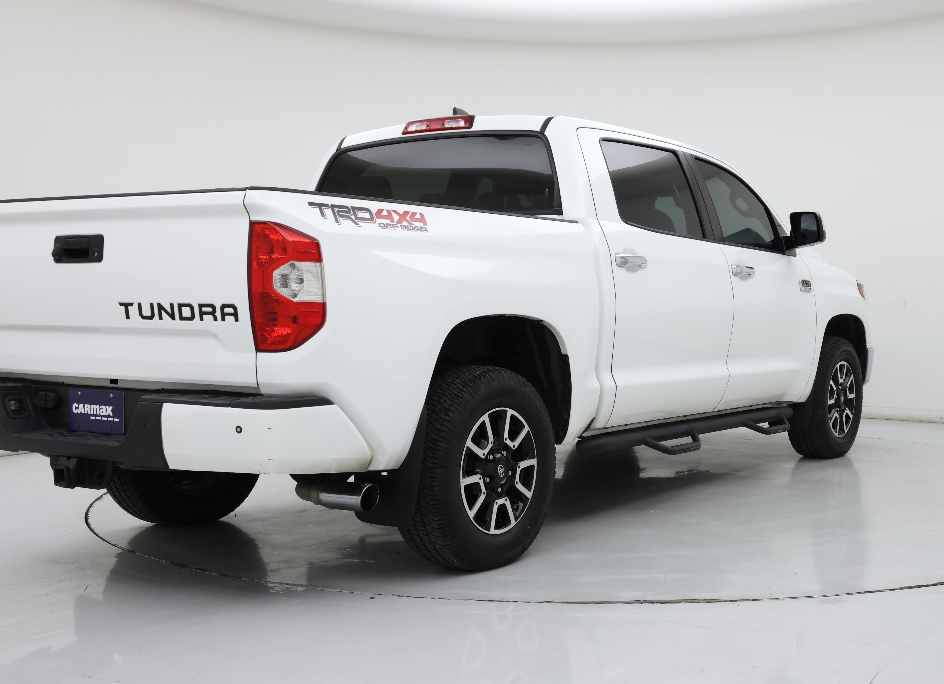 Thumbnail: 2020 Toyota Tundra - 8