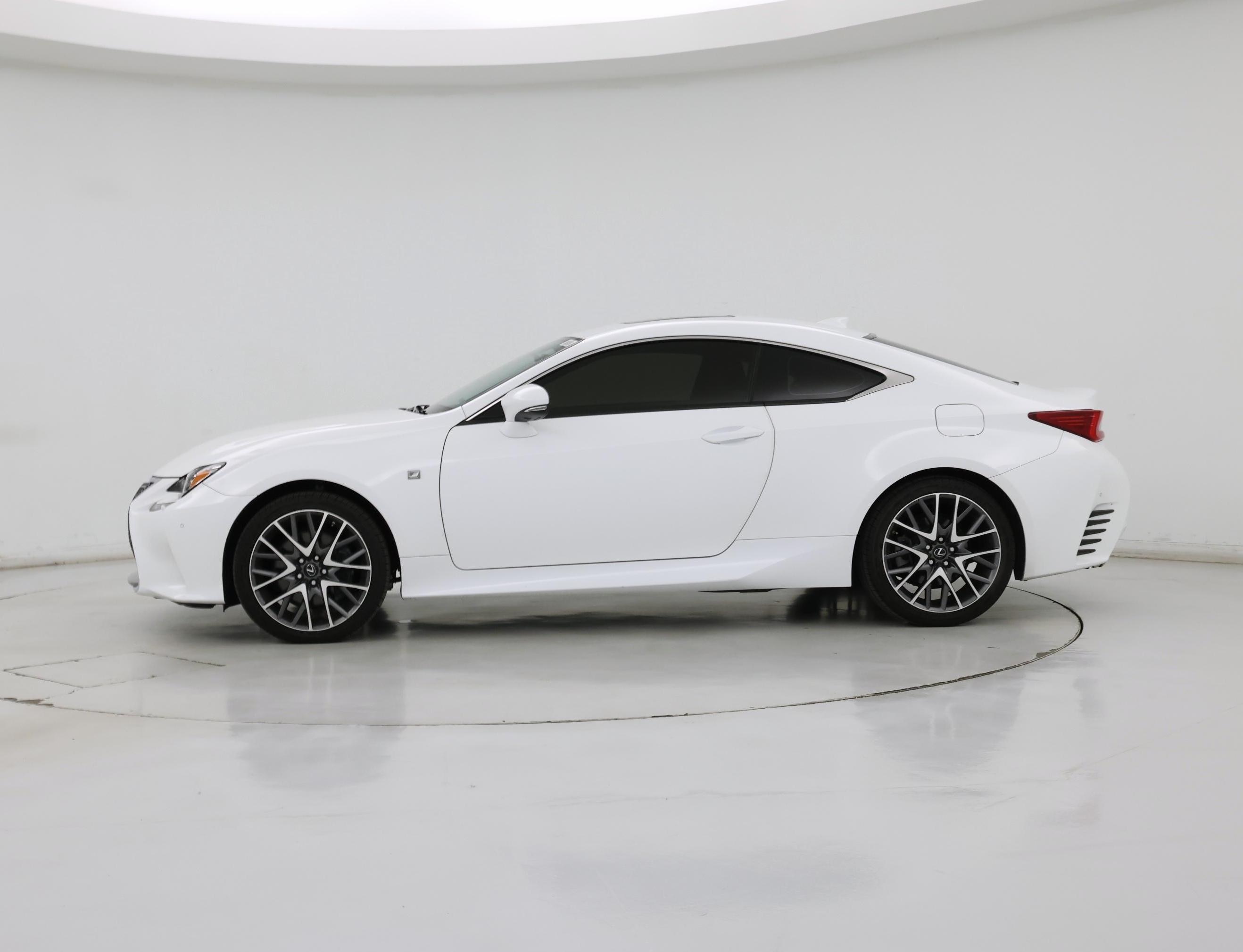 Thumbnail: 2015 Lexus RC - 3