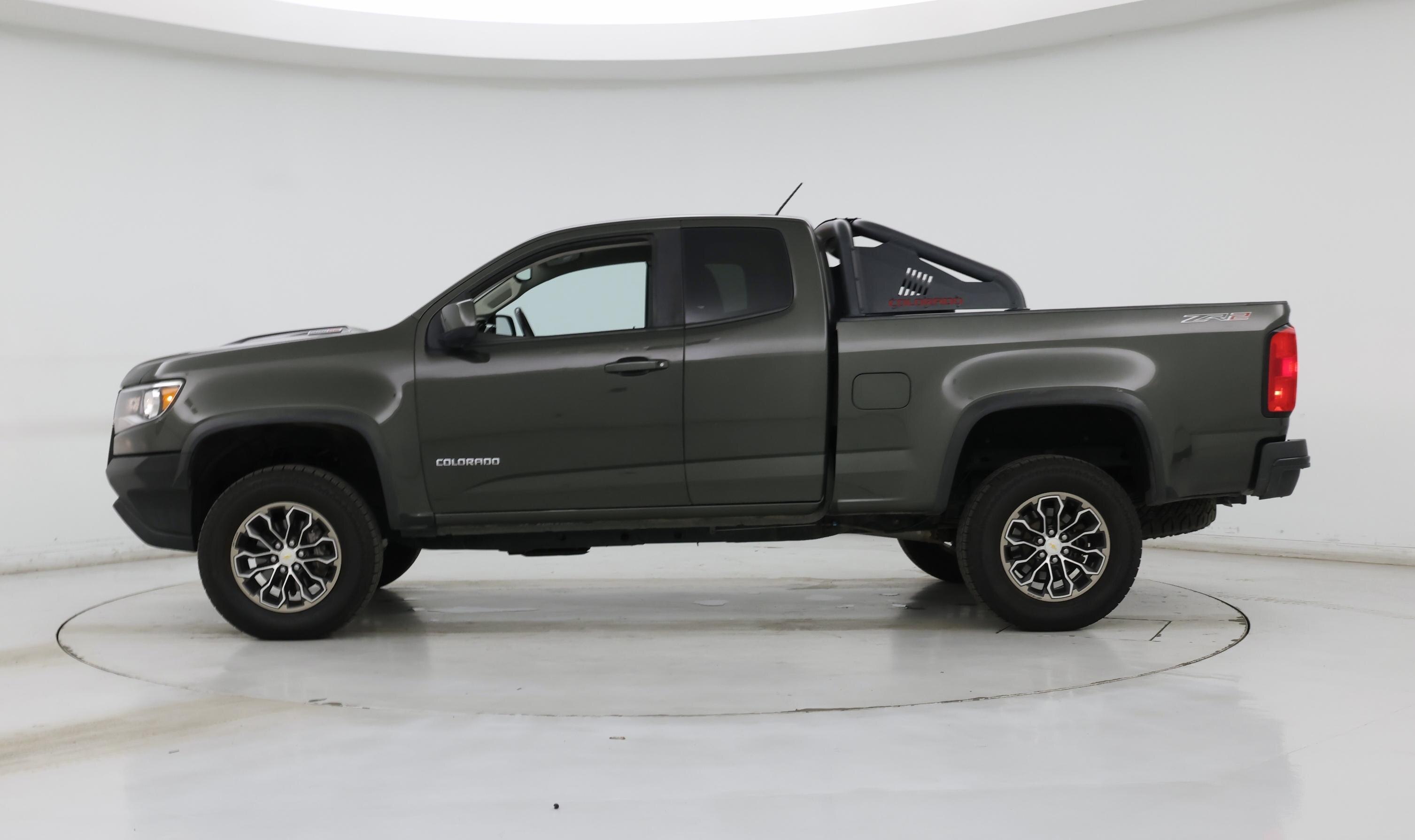 Thumbnail: 2018 Chevrolet Colorado - 3