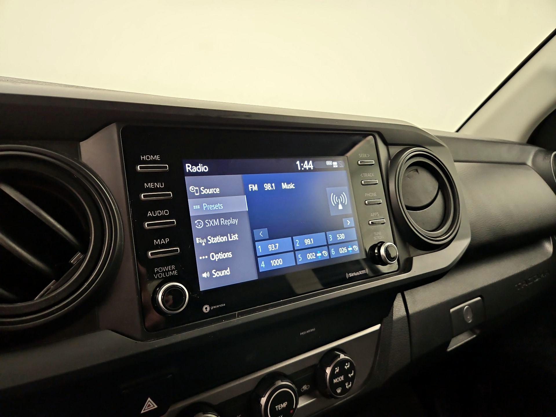 Thumbnail: 2022 Toyota Tacoma - 16