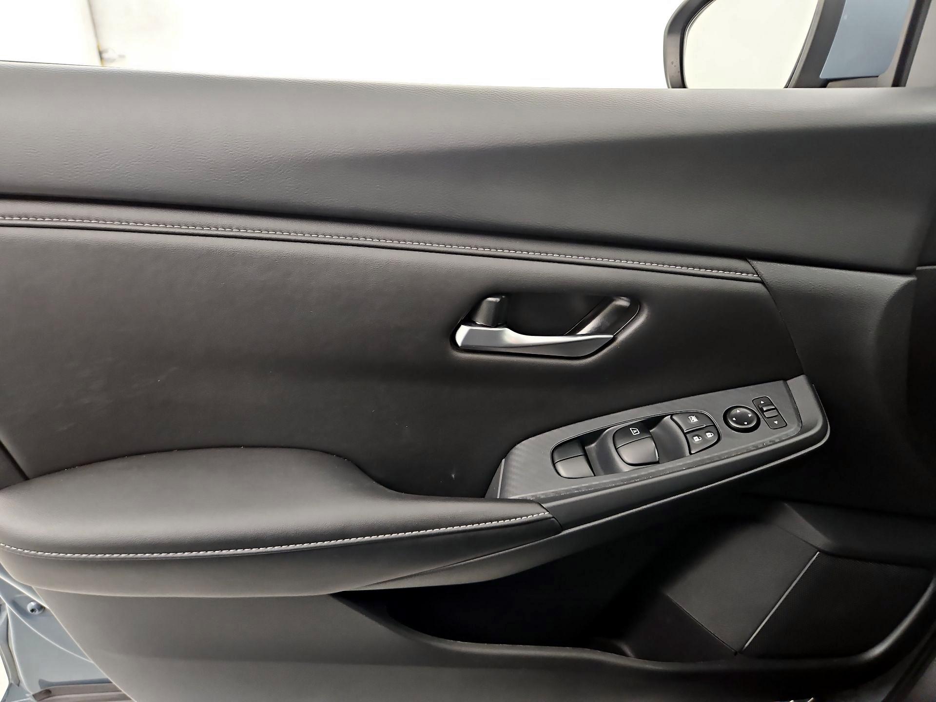 Thumbnail: 2024 Nissan Sentra - 12