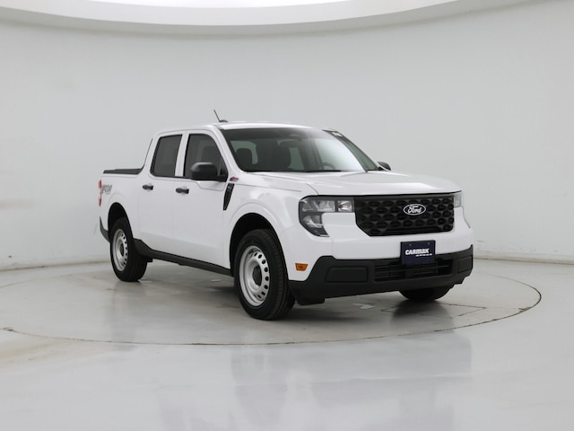 White 2025 Ford Maverick XL SuperCrew AWD Pickup Truck All-Wheel Drive Automatic