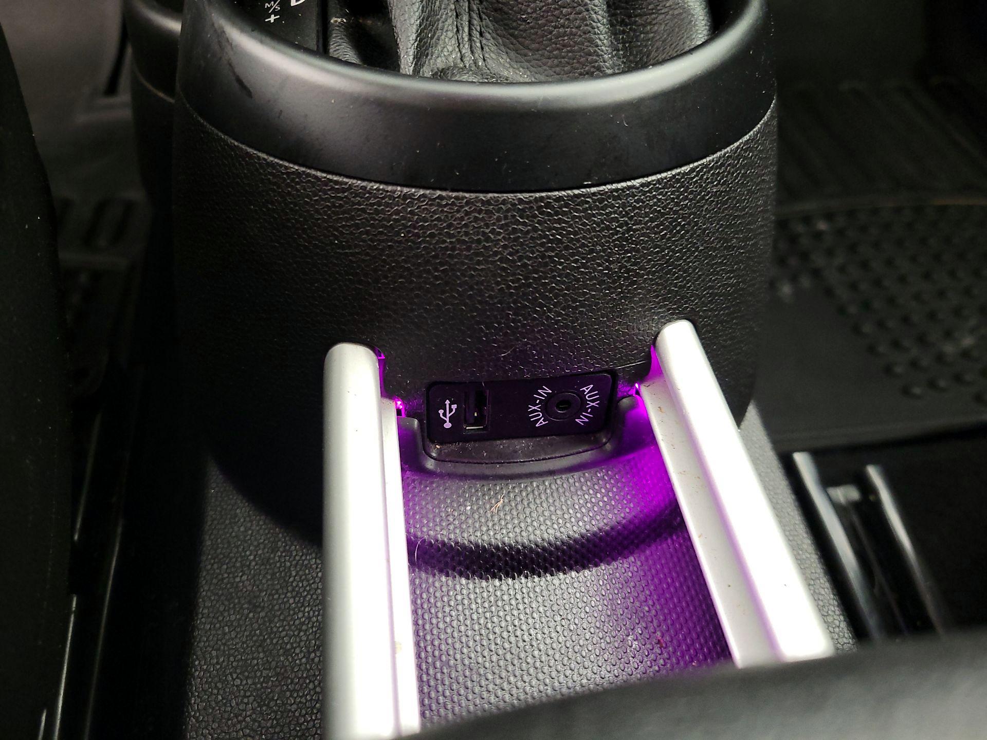 Thumbnail: 2016 MINI Cooper Countryman - 16