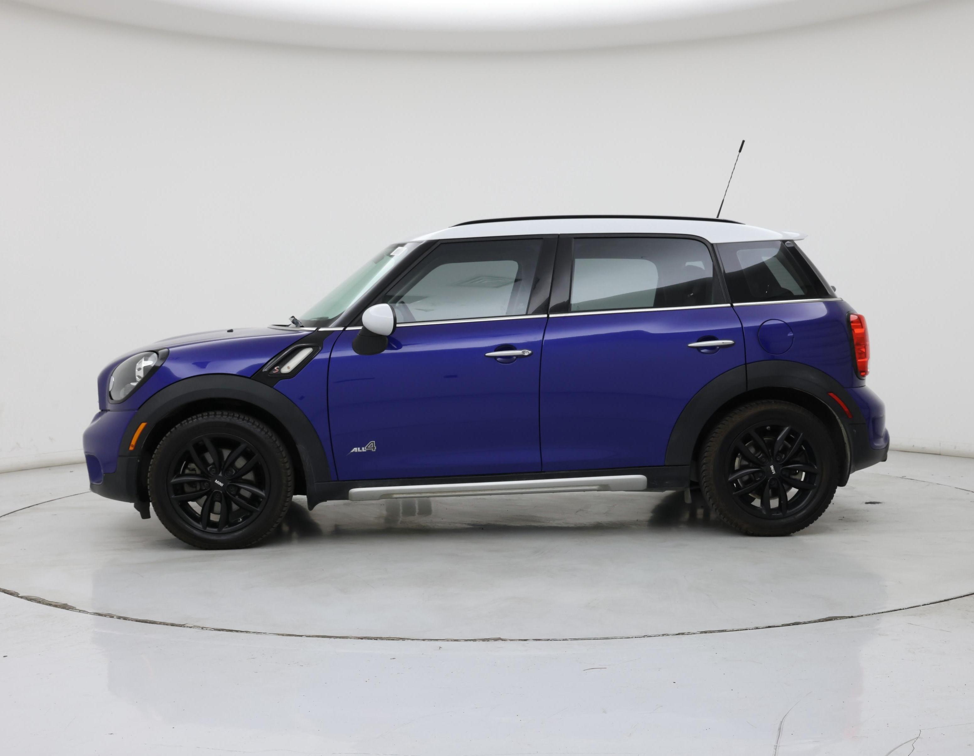 Thumbnail: 2016 MINI Cooper Countryman - 3