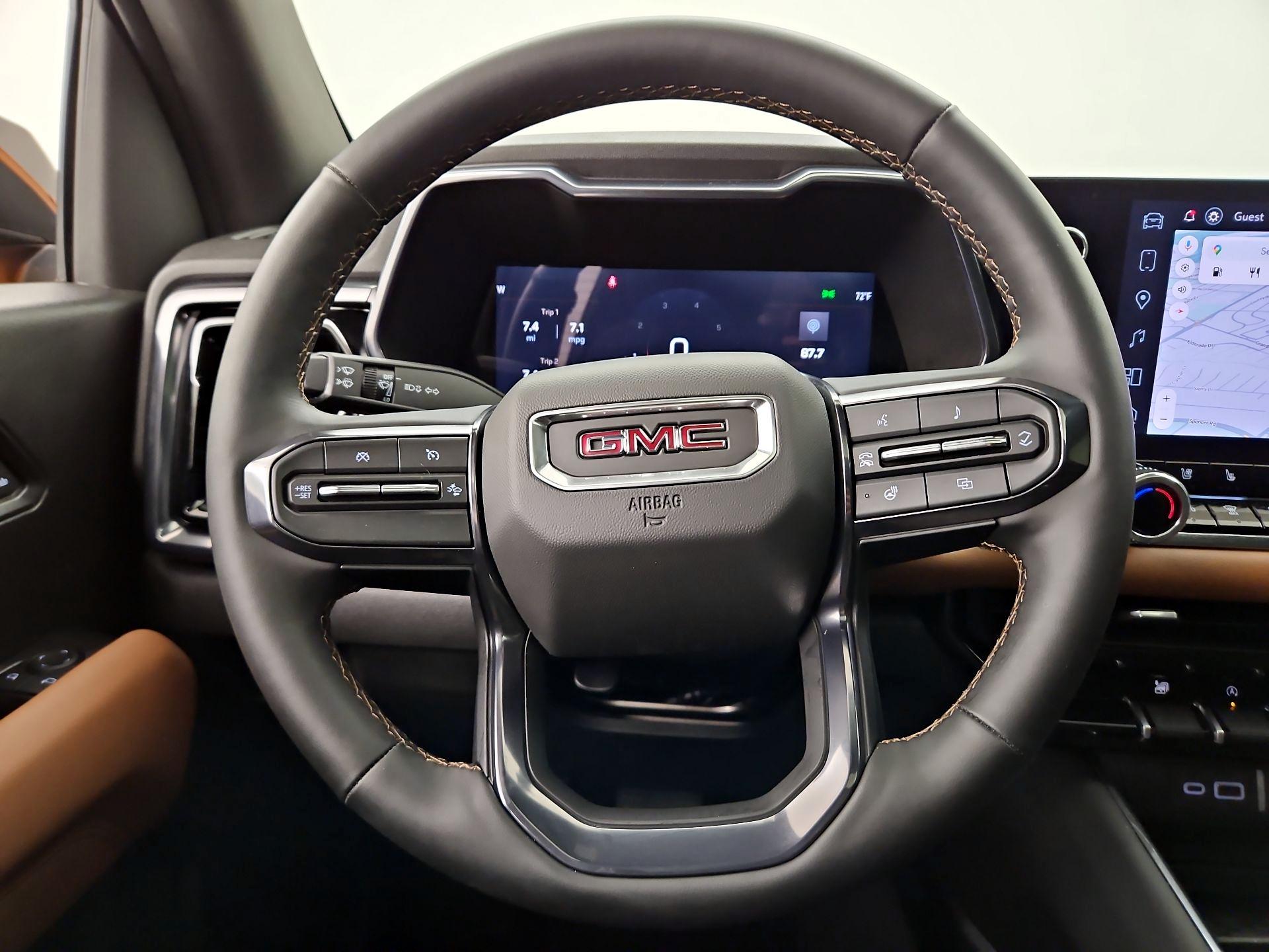 Thumbnail: 2025 GMC Canyon - 10