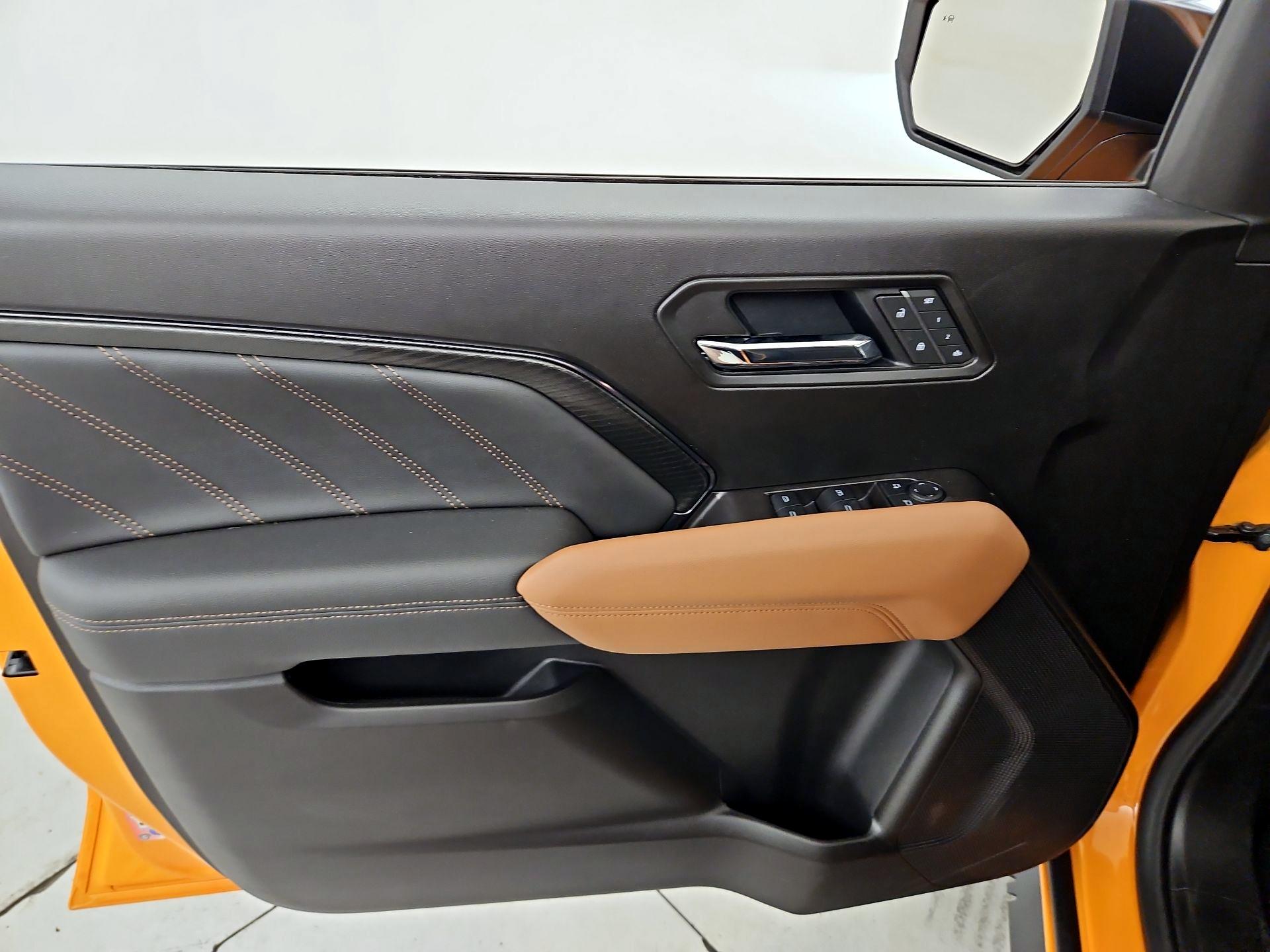 Thumbnail: 2025 GMC Canyon - 12