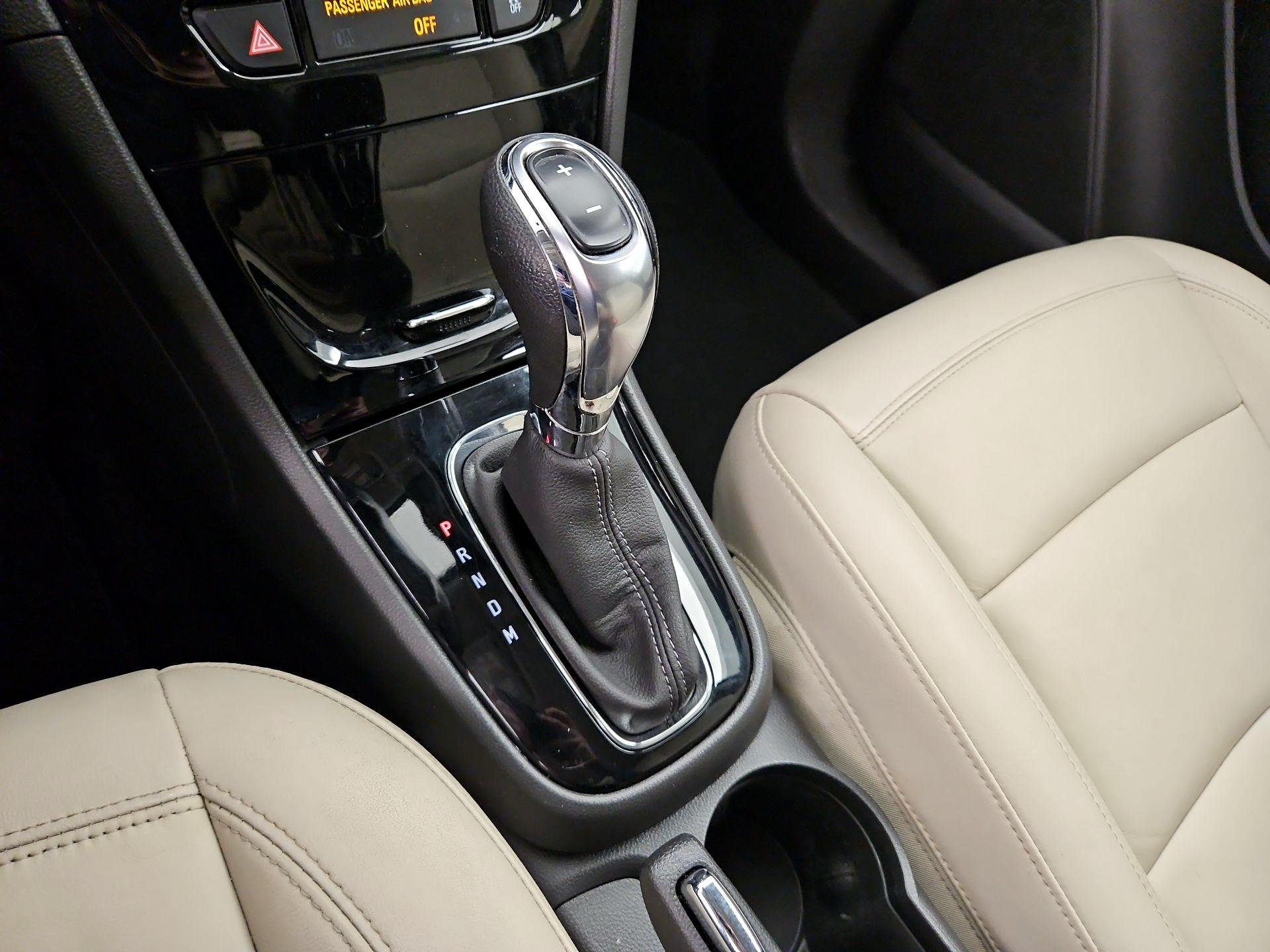 Thumbnail: 2019 Buick Encore - 18