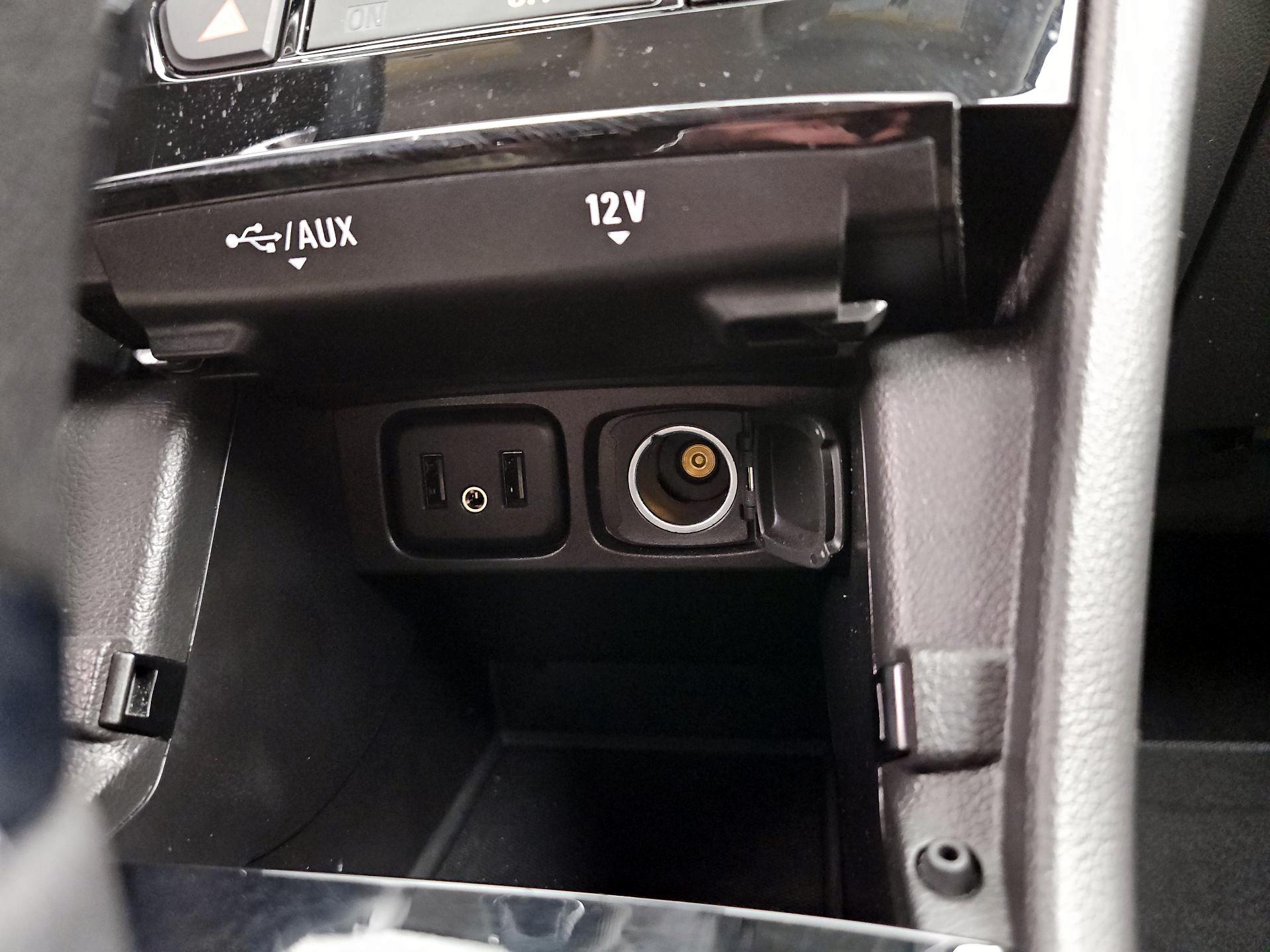 Thumbnail: 2019 Buick Encore - 19