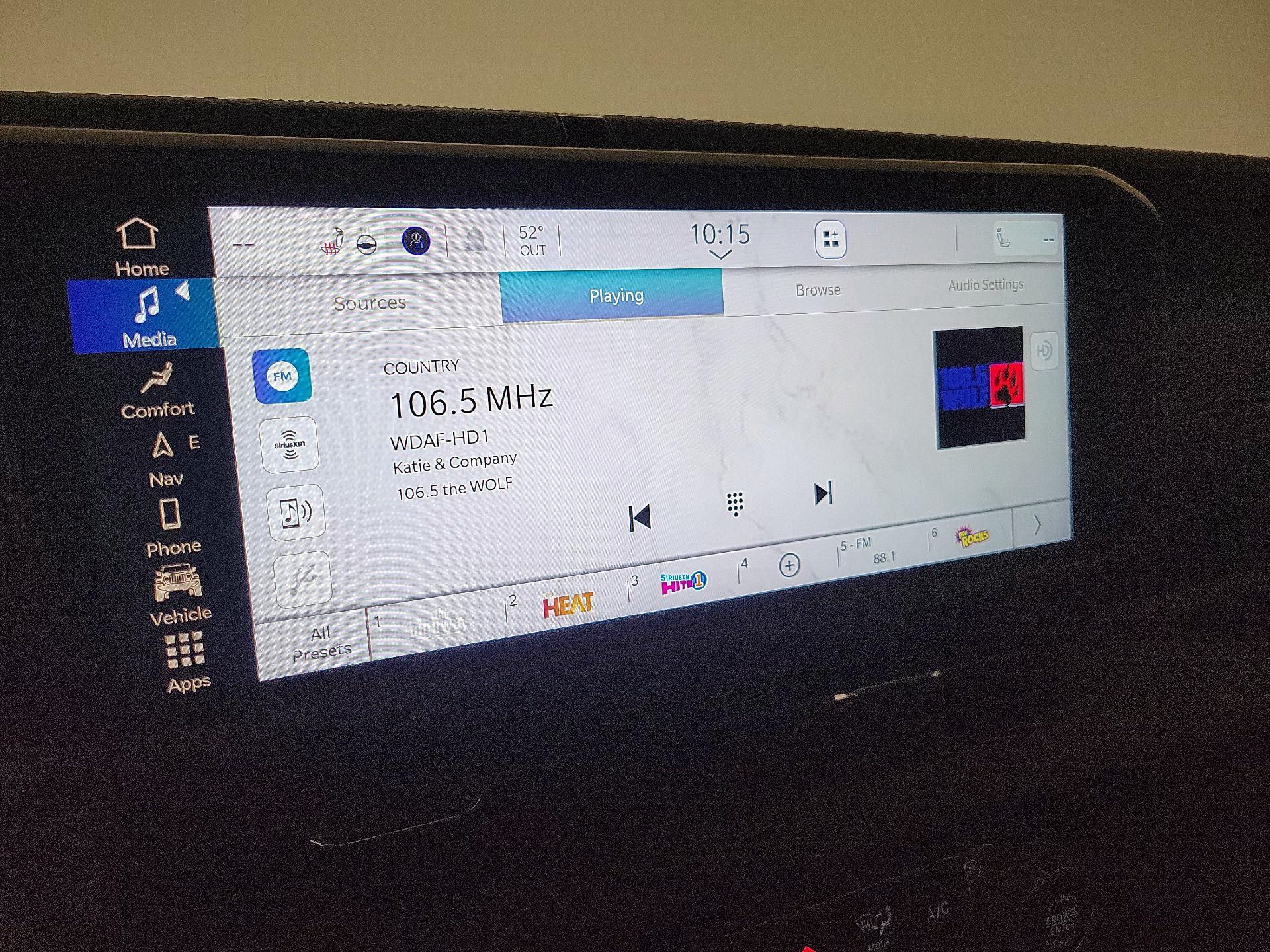 Thumbnail: 2024 Jeep Wrangler - 16