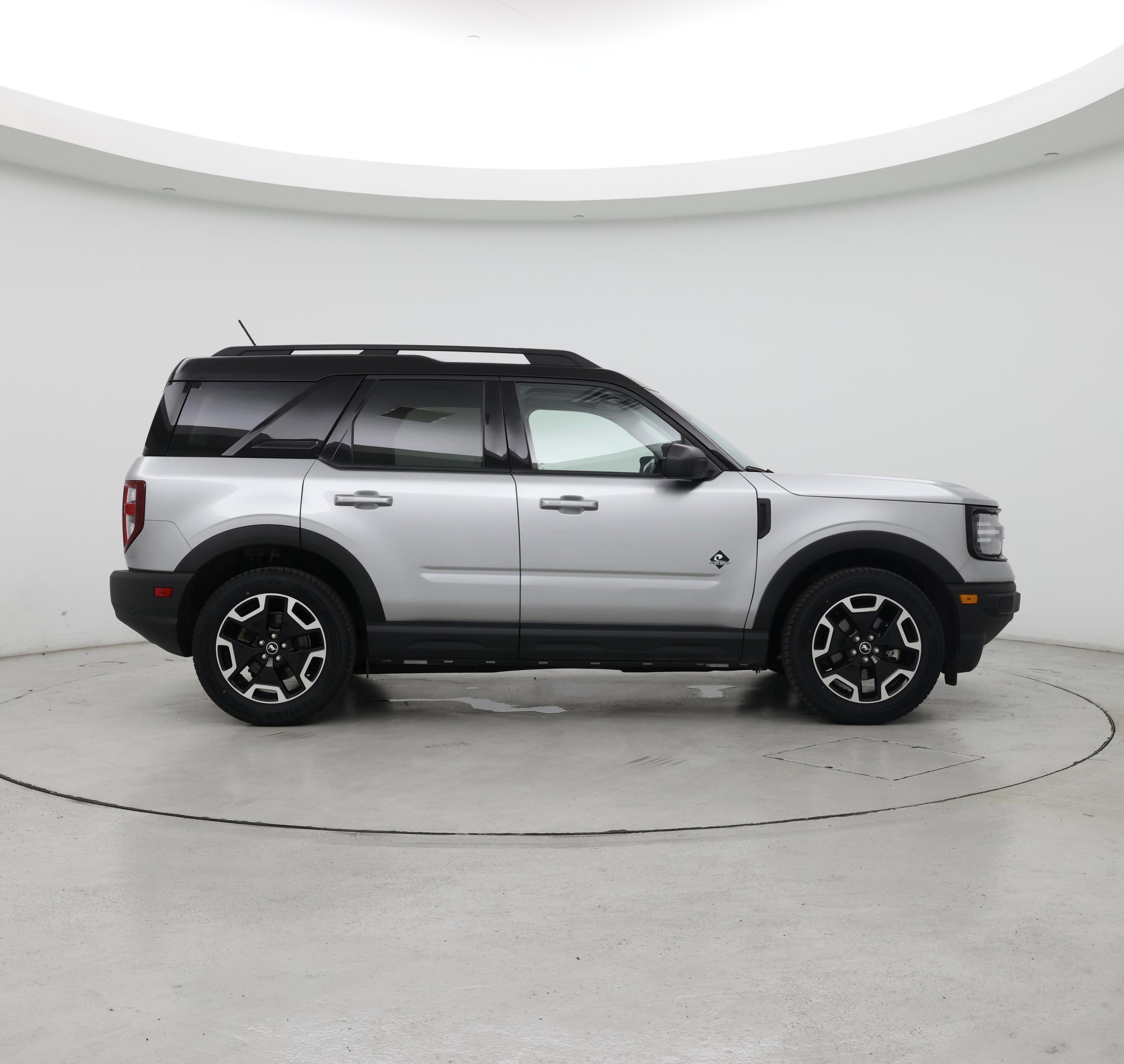 Thumbnail: 2021 Ford Bronco Sport - 7