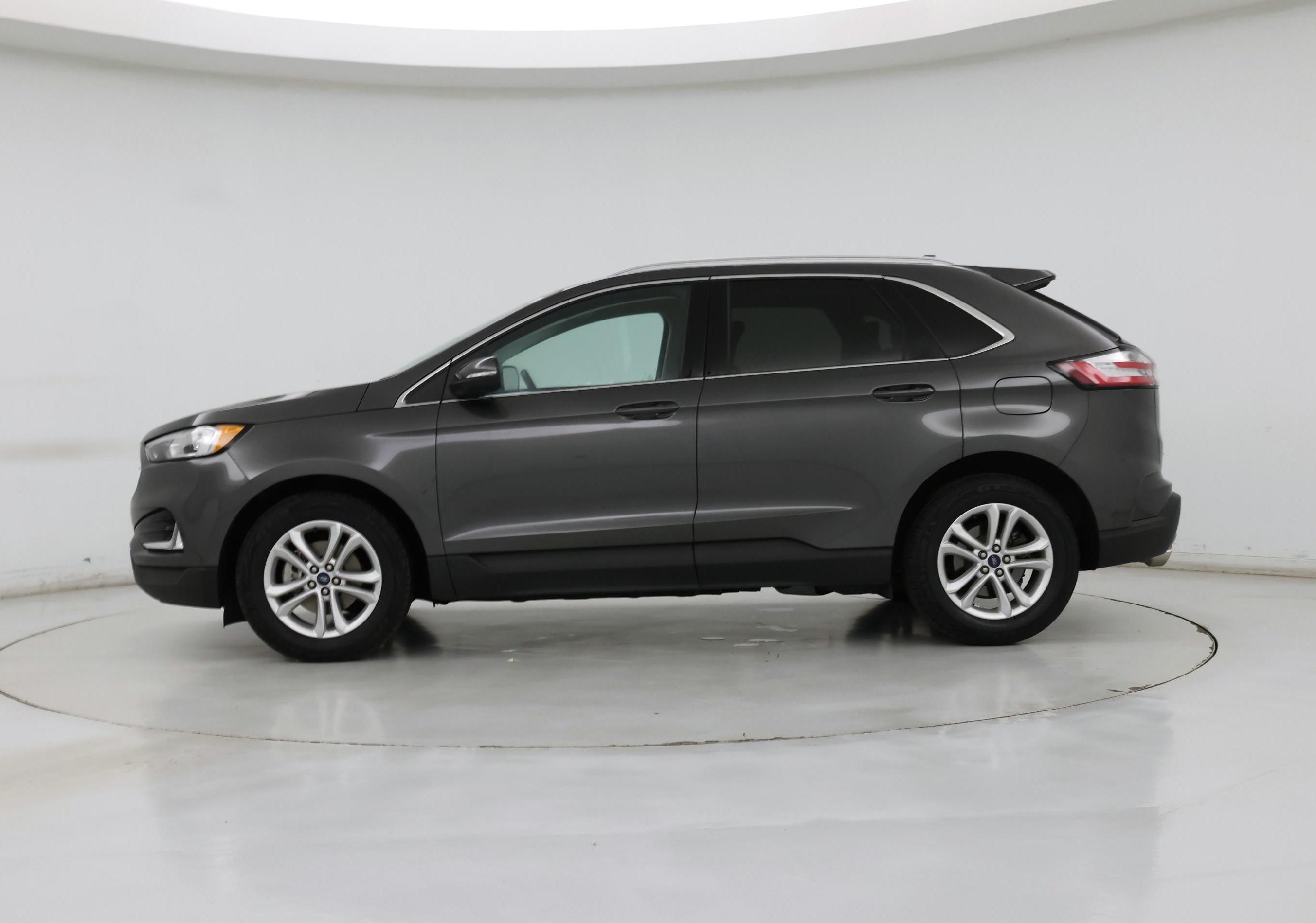 Thumbnail: 2019 Ford Edge - 3