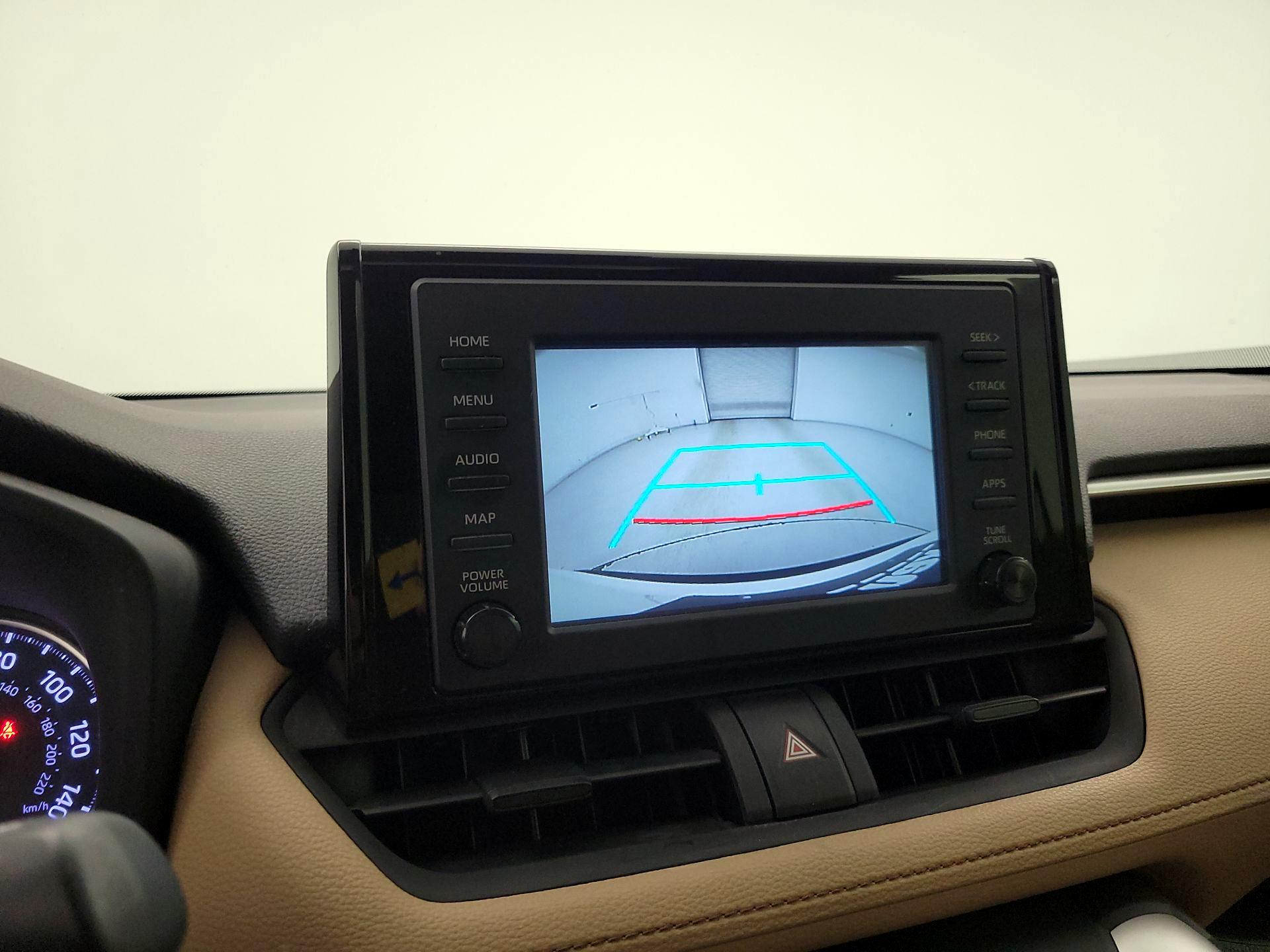 Thumbnail: 2019 Toyota RAV4 - 14