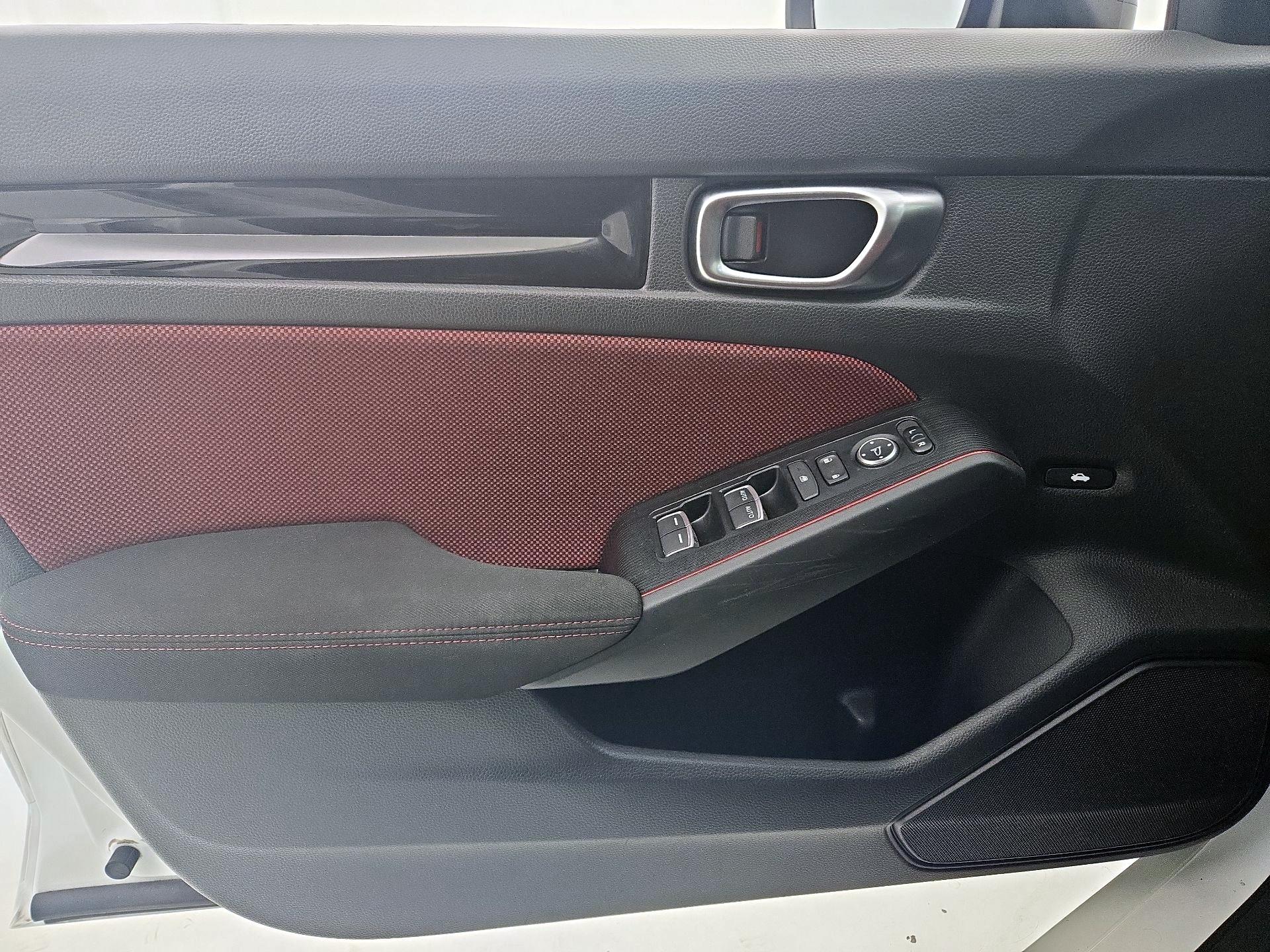 Thumbnail: 2023 Honda Civic - 12