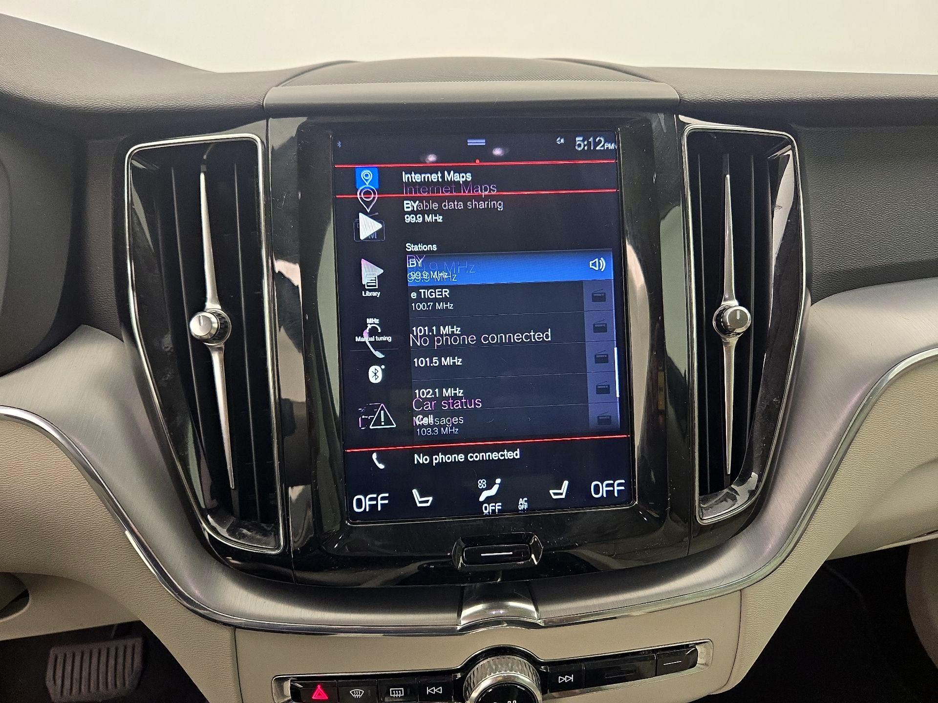 Thumbnail: 2019 Volvo XC60 - 15