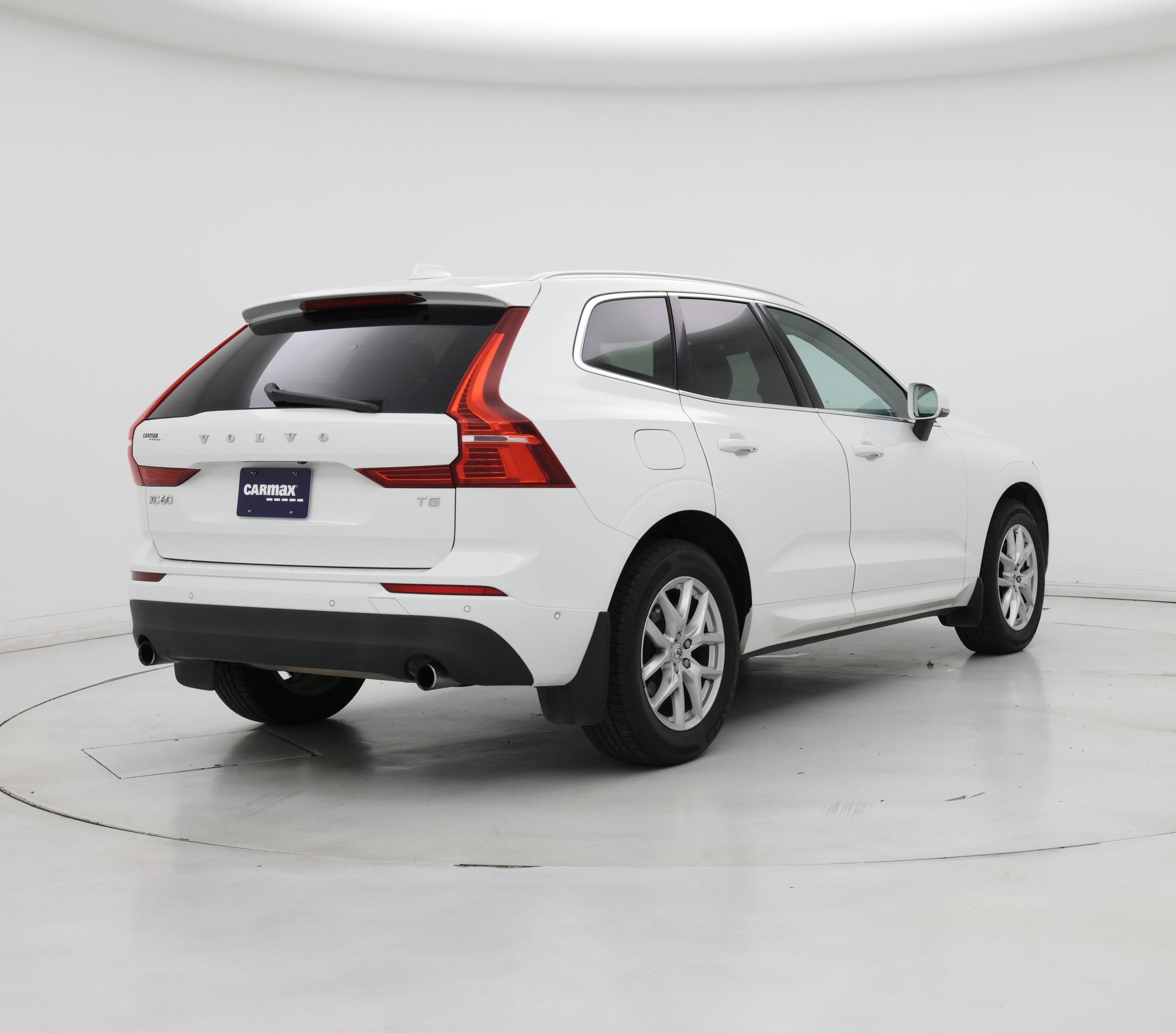 Thumbnail: 2019 Volvo XC60 - 8