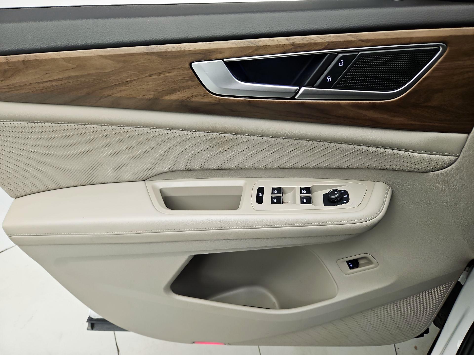 Thumbnail: 2024 Volkswagen Atlas - 12