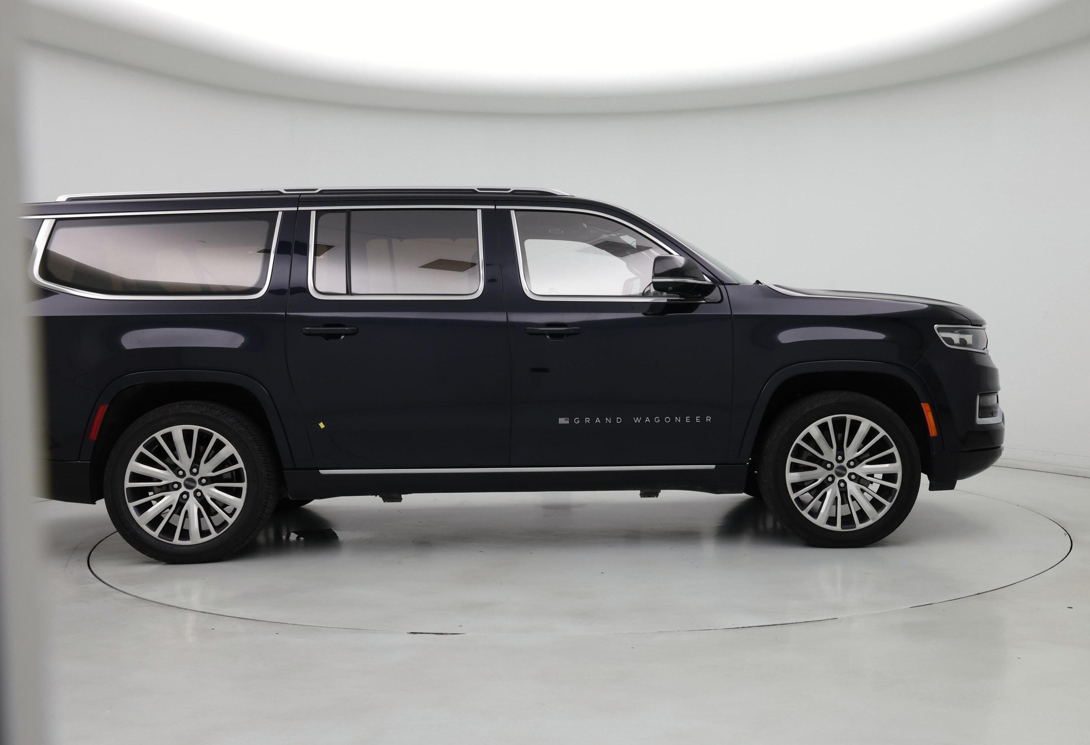 Thumbnail: 2023 Jeep Grand Wagoneer L - 7