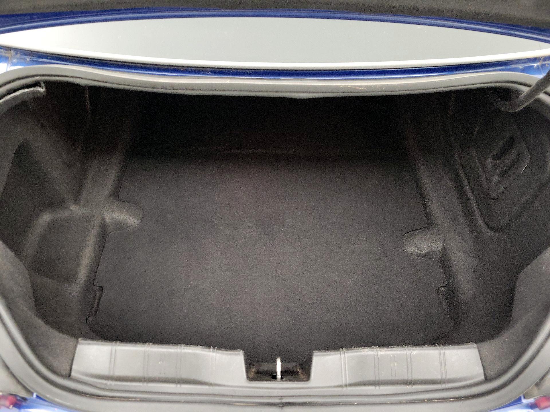 Thumbnail: 2019 Chevrolet Camaro - 19