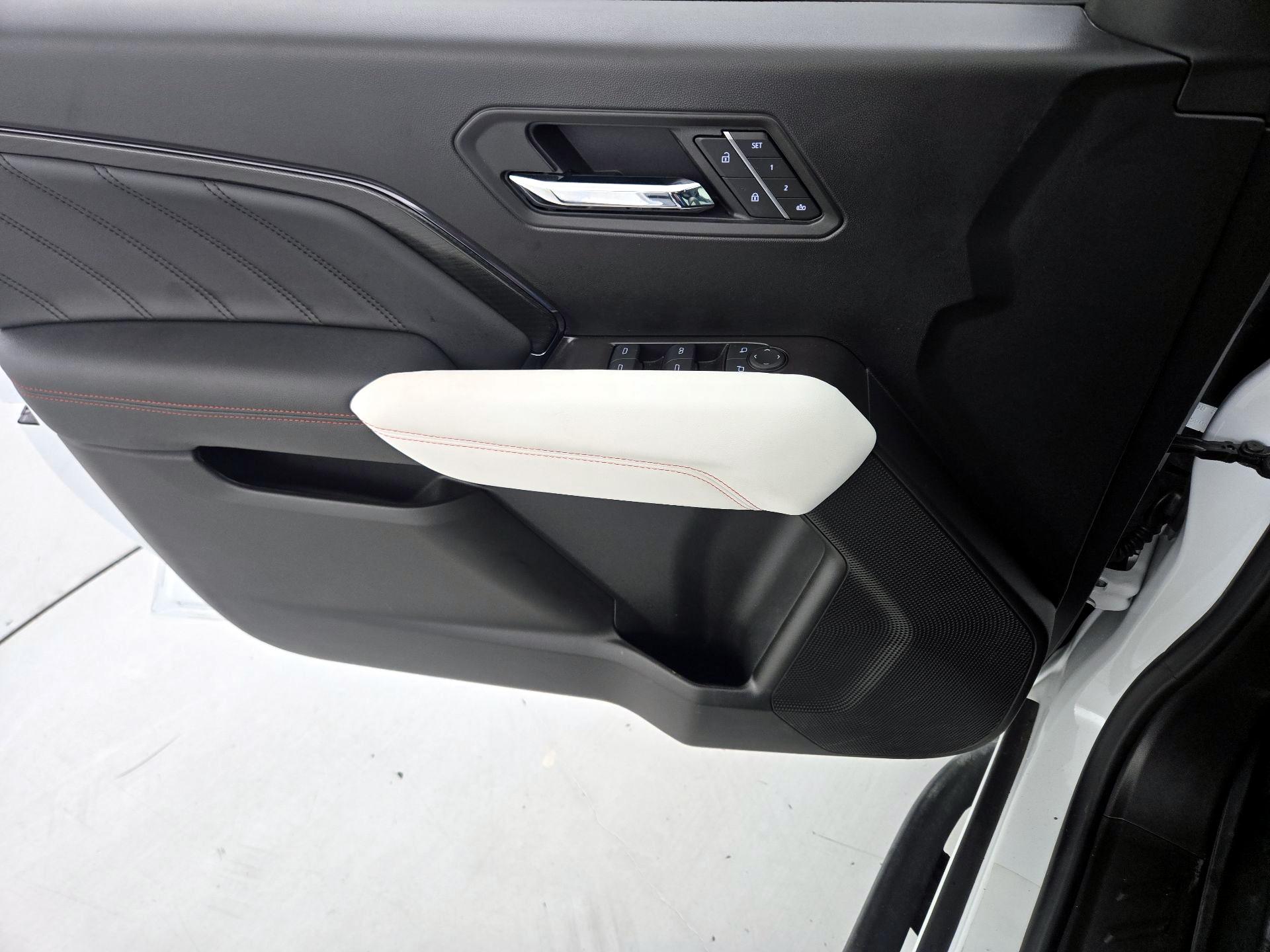 Thumbnail: 2026 GMC Canyon - 12