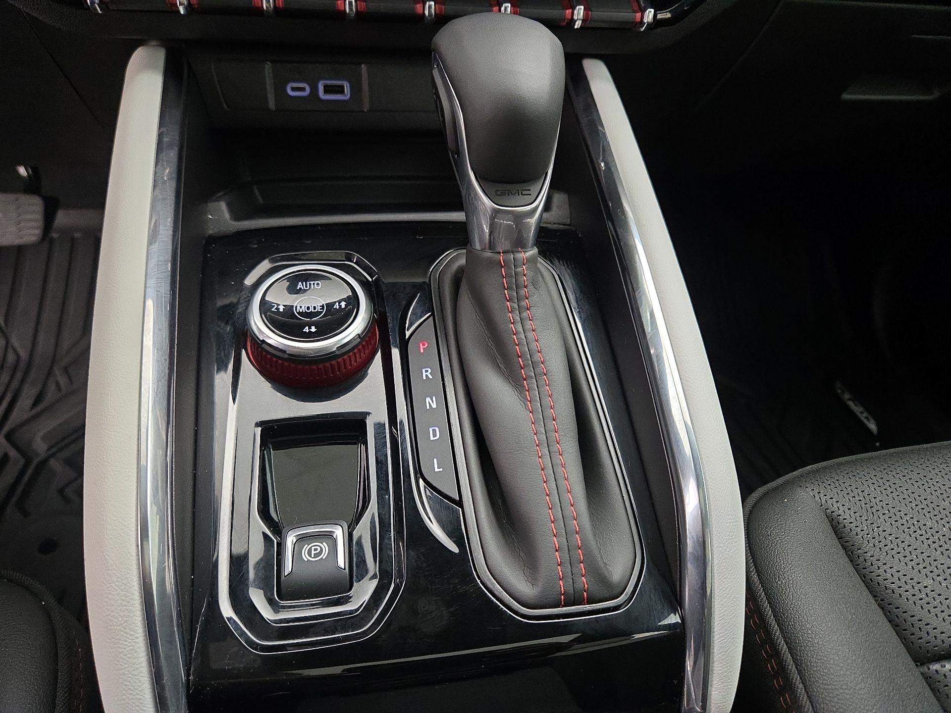 Thumbnail: 2026 GMC Canyon - 18