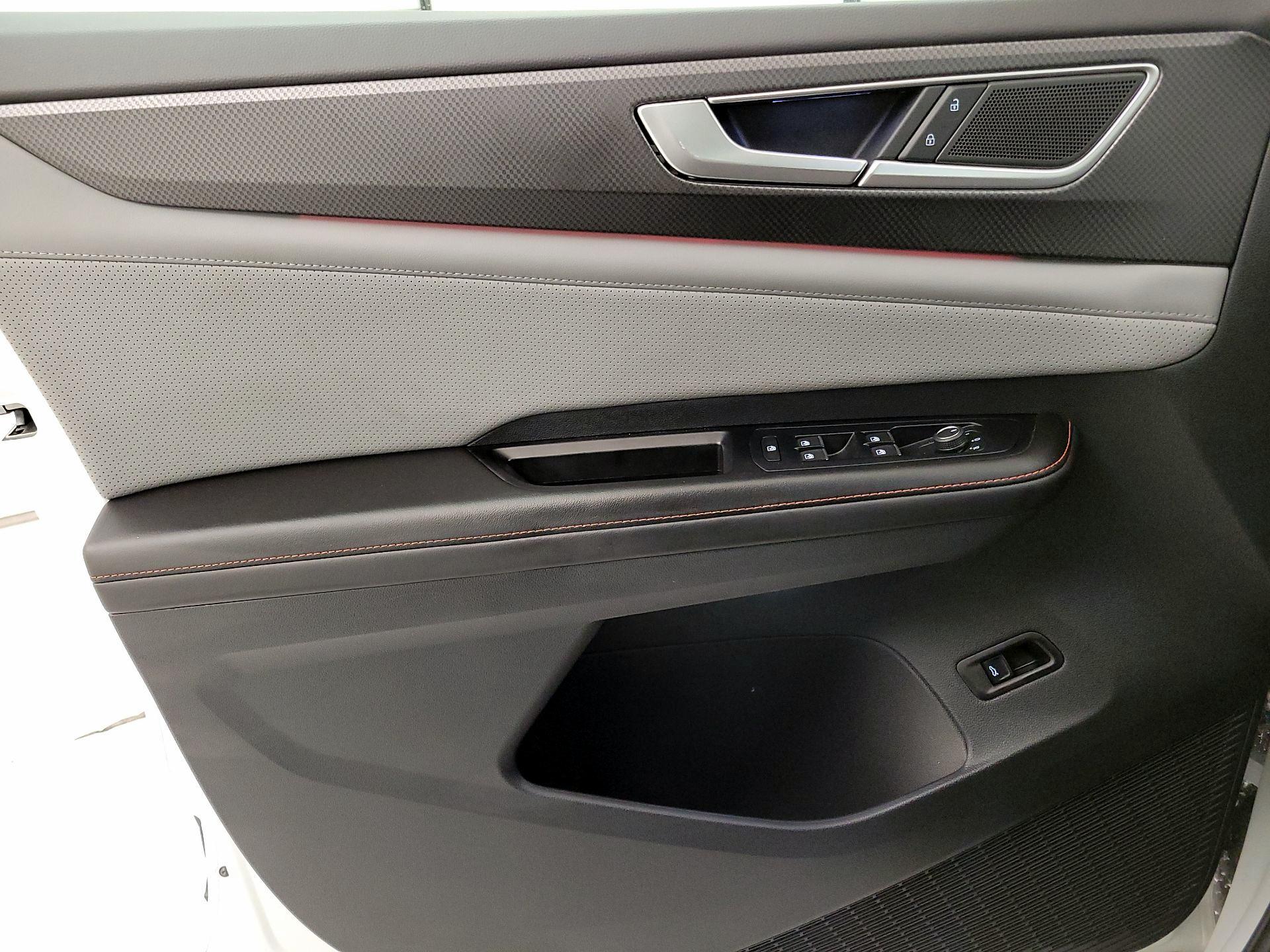 Thumbnail: 2024 Volkswagen Atlas - 12