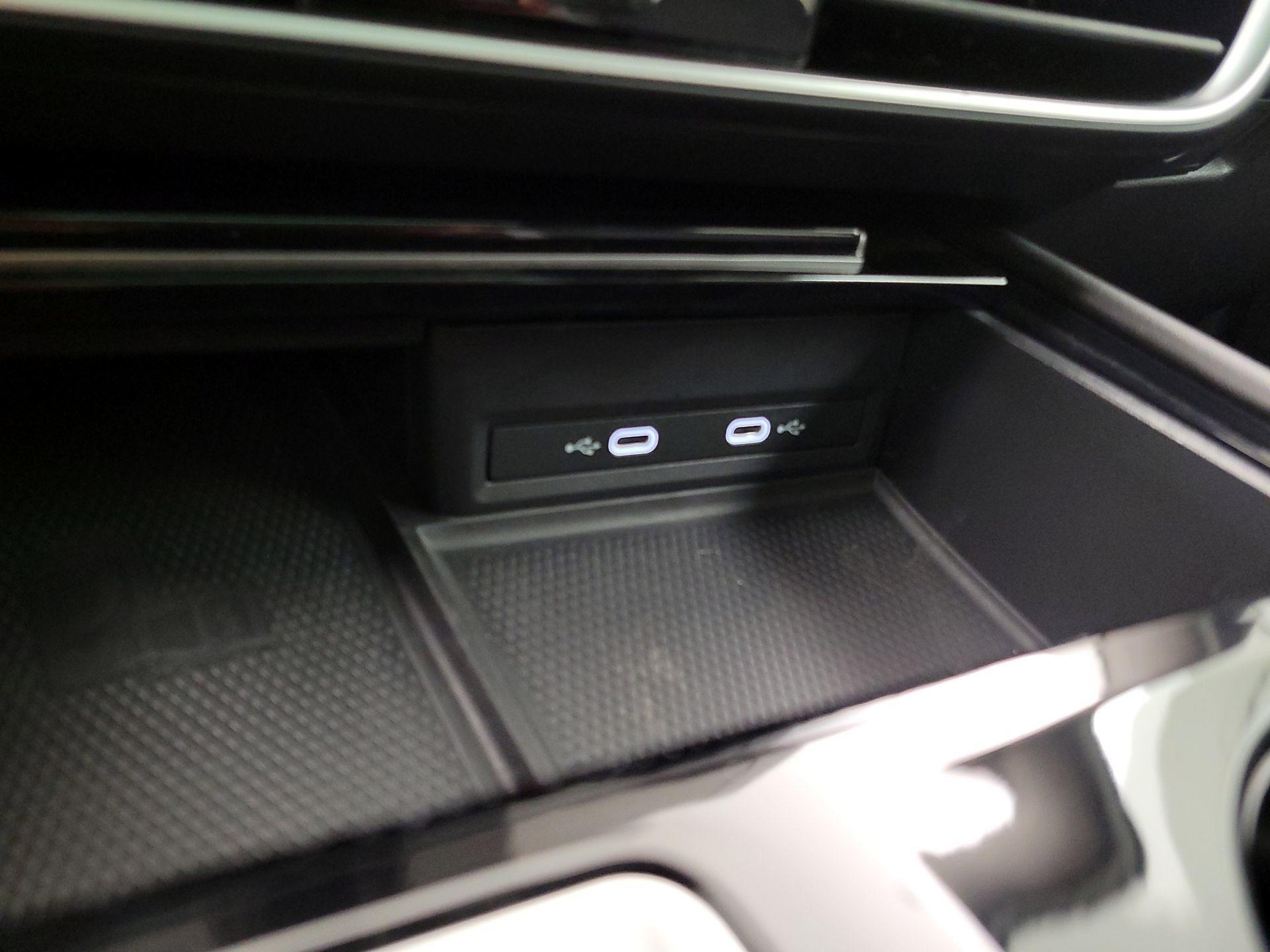 Thumbnail: 2024 Volkswagen Atlas - 19