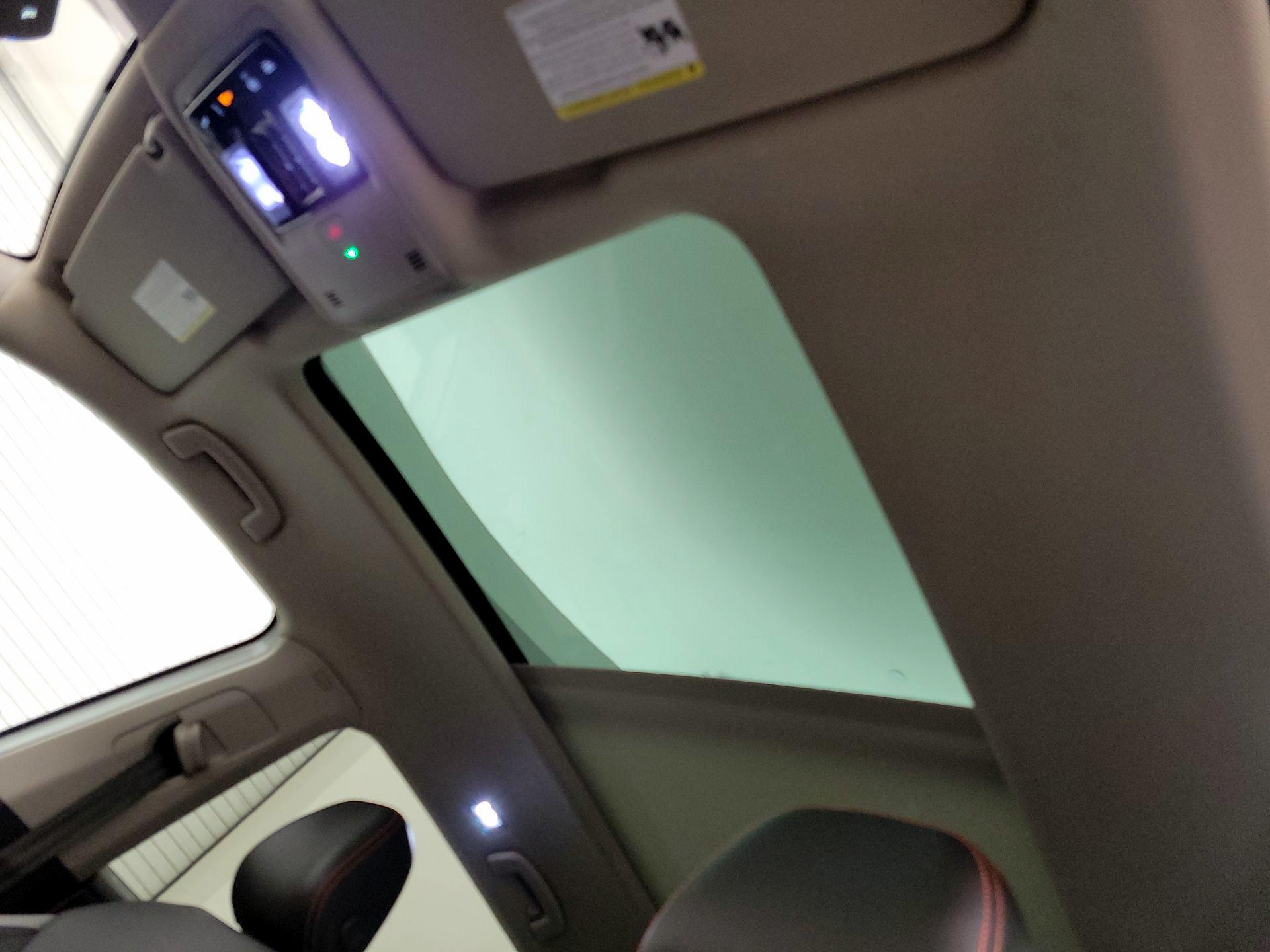 Thumbnail: 2024 Volkswagen Atlas - 20