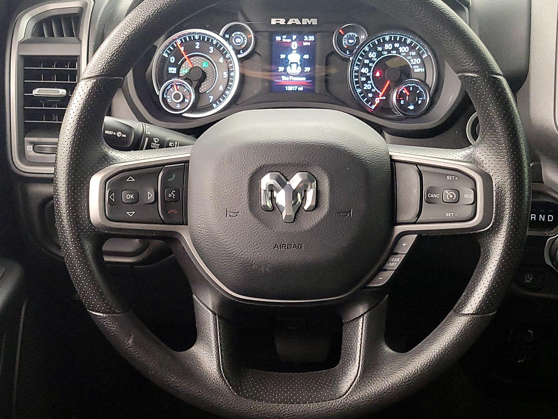 Thumbnail: 2024 RAM 1500 - 10