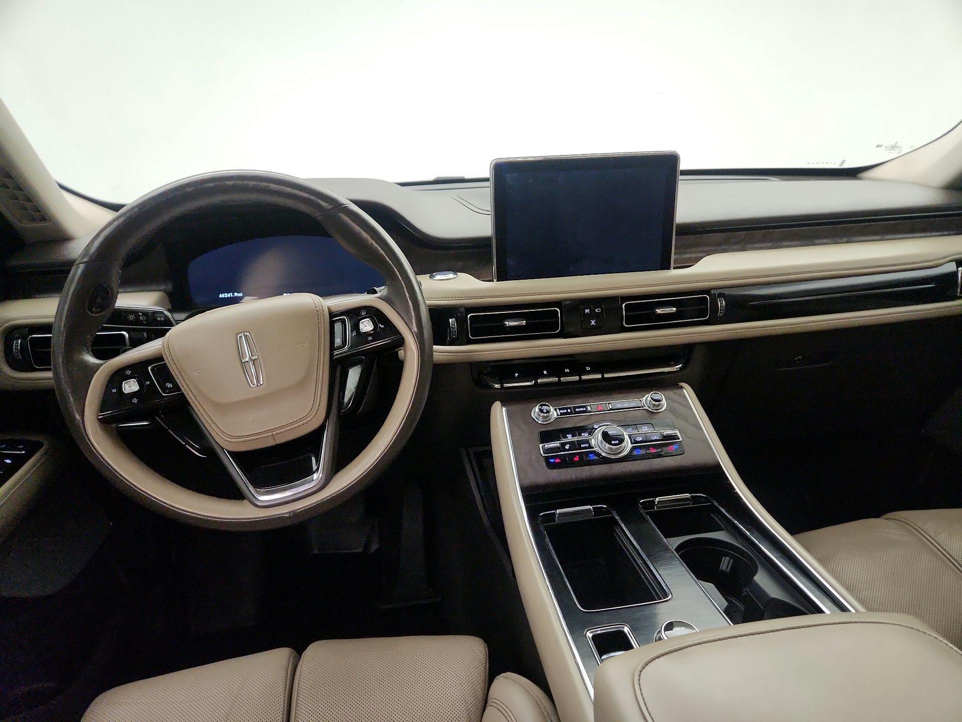 Thumbnail: 2020 Lincoln Aviator - 9