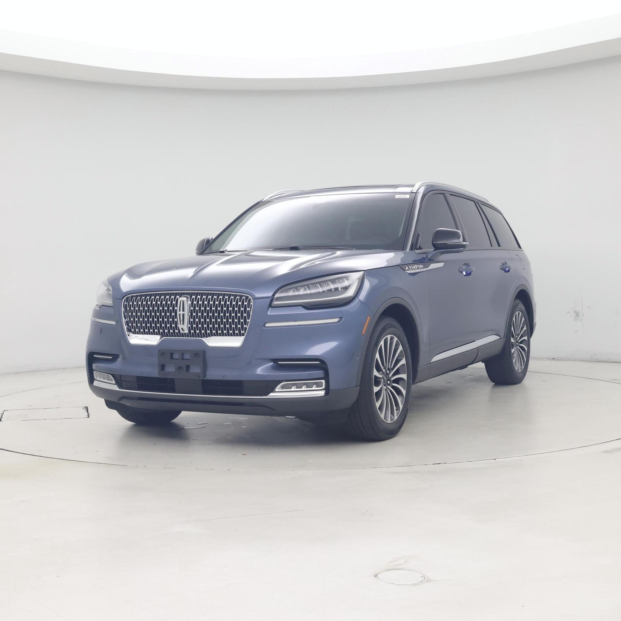 Thumbnail: 2020 Lincoln Aviator - 4