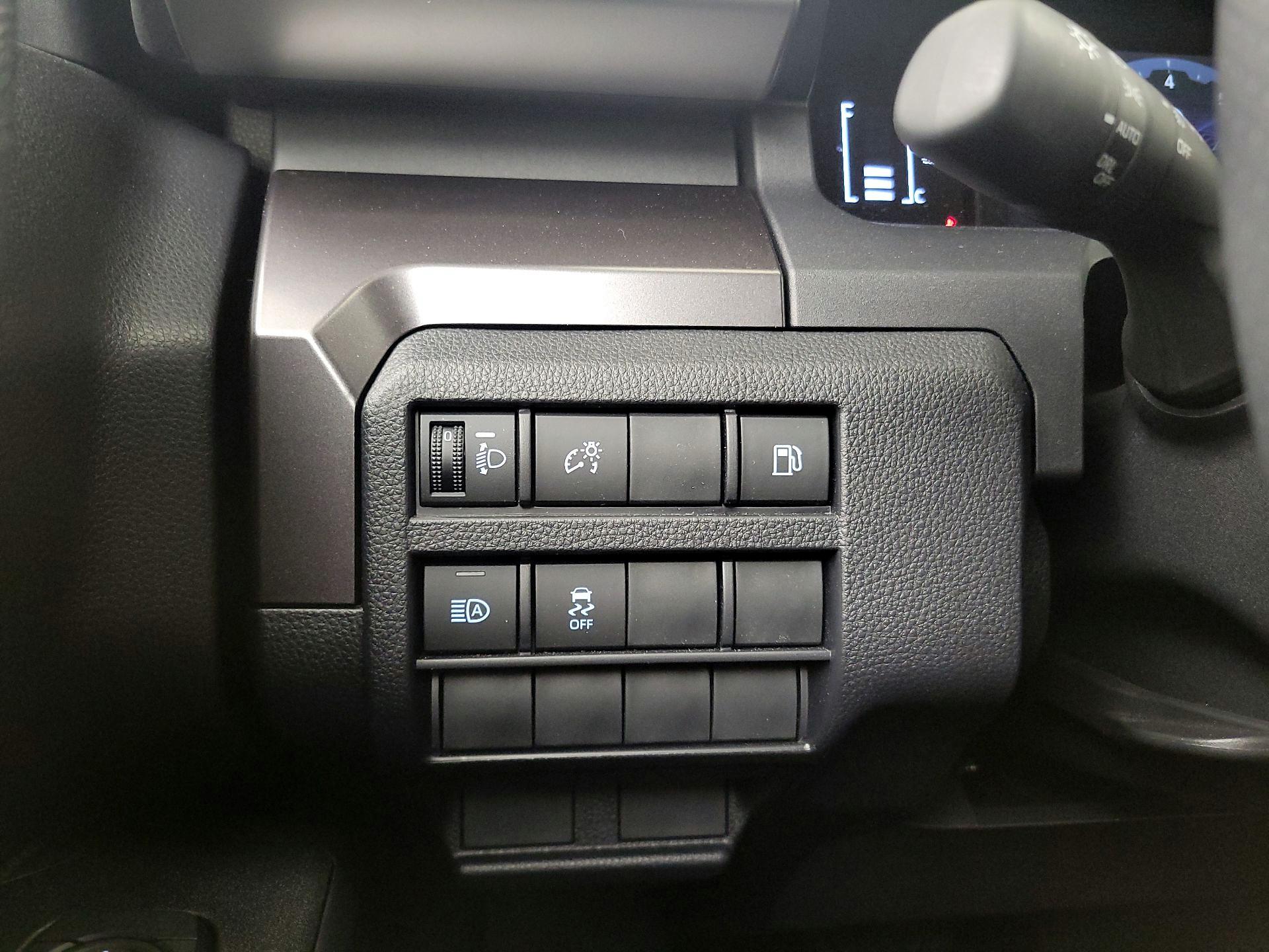 Thumbnail: 2025 Toyota 4Runner - 13