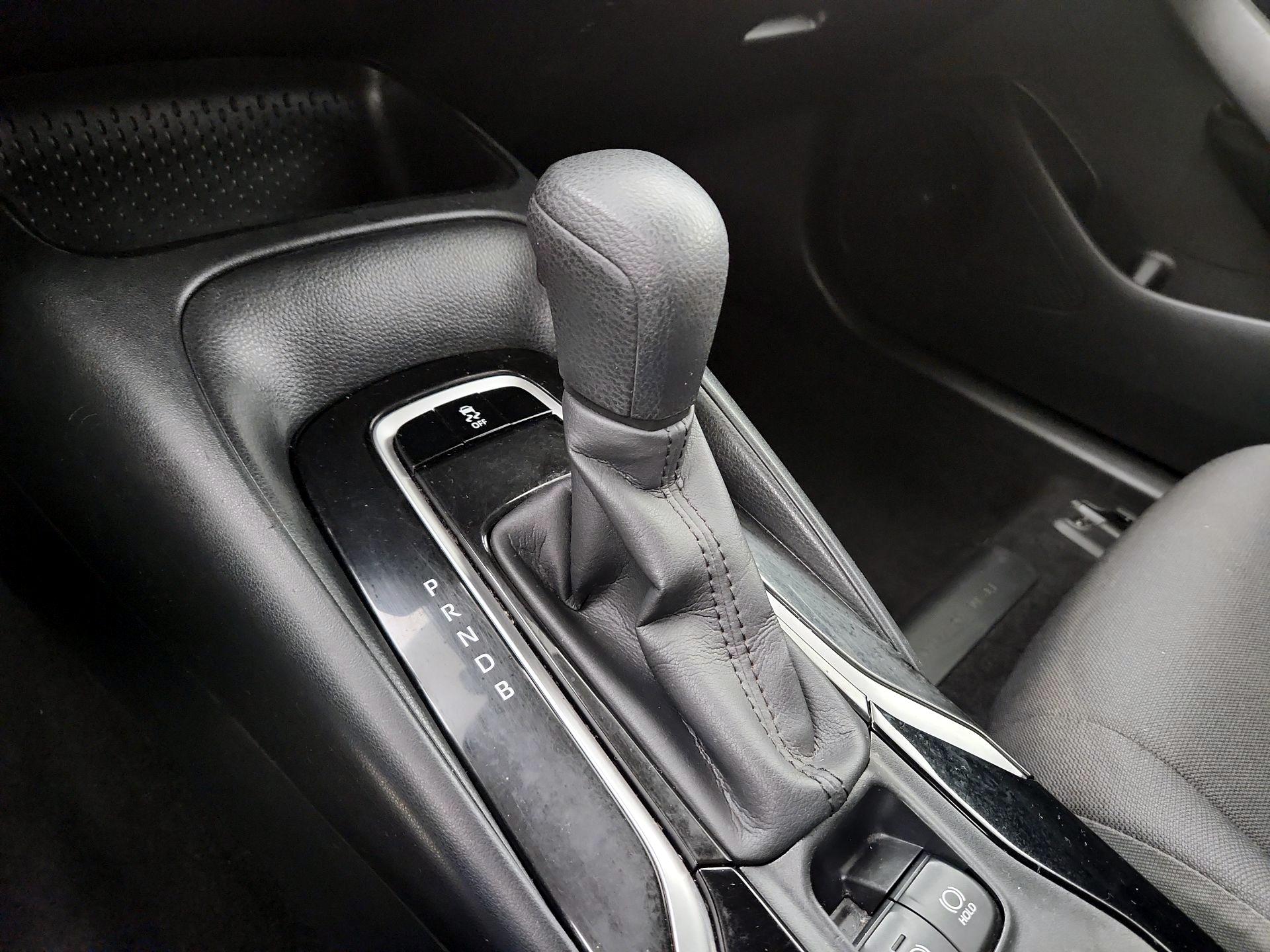 Thumbnail: 2021 Toyota Corolla - 15