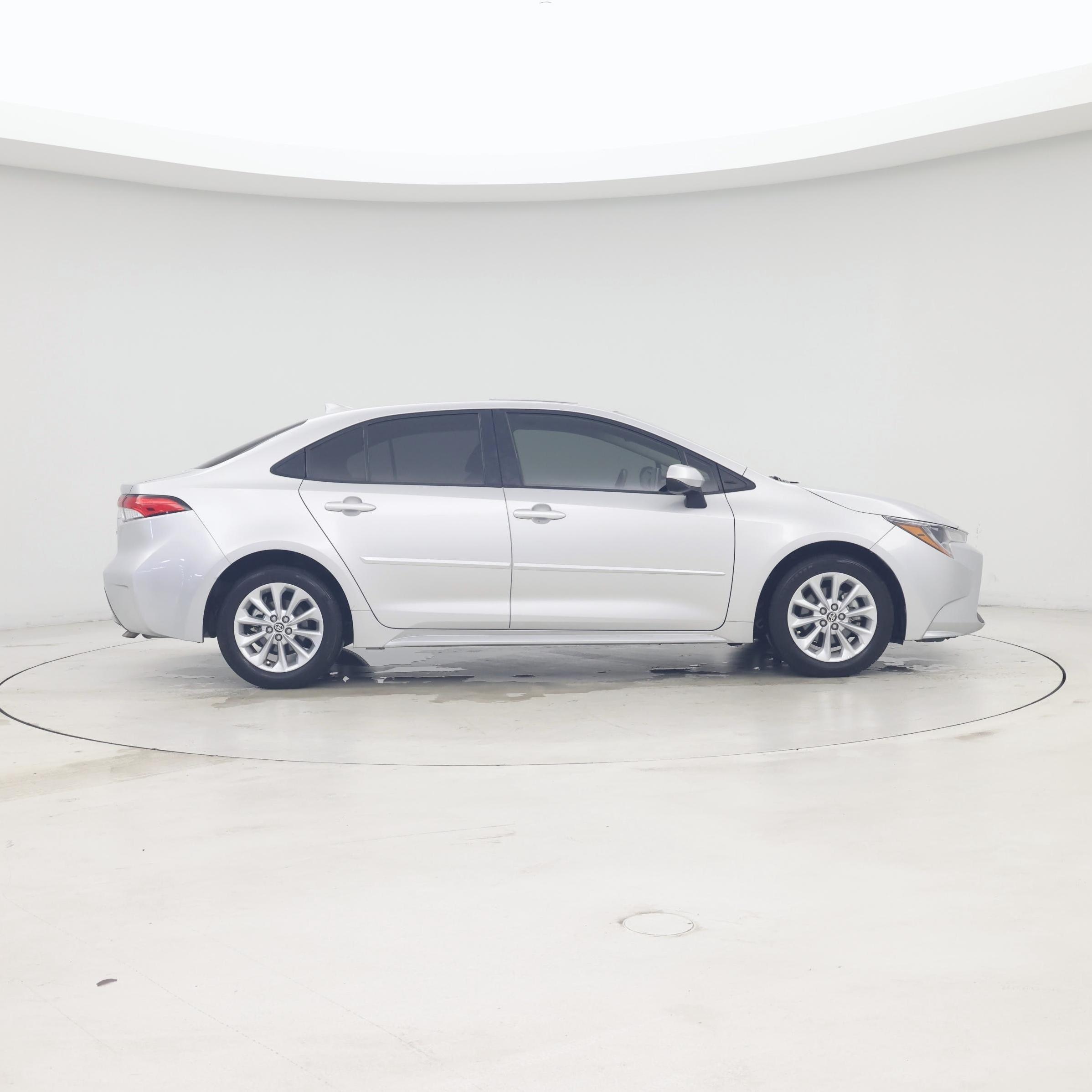 Thumbnail: 2021 Toyota Corolla - 7