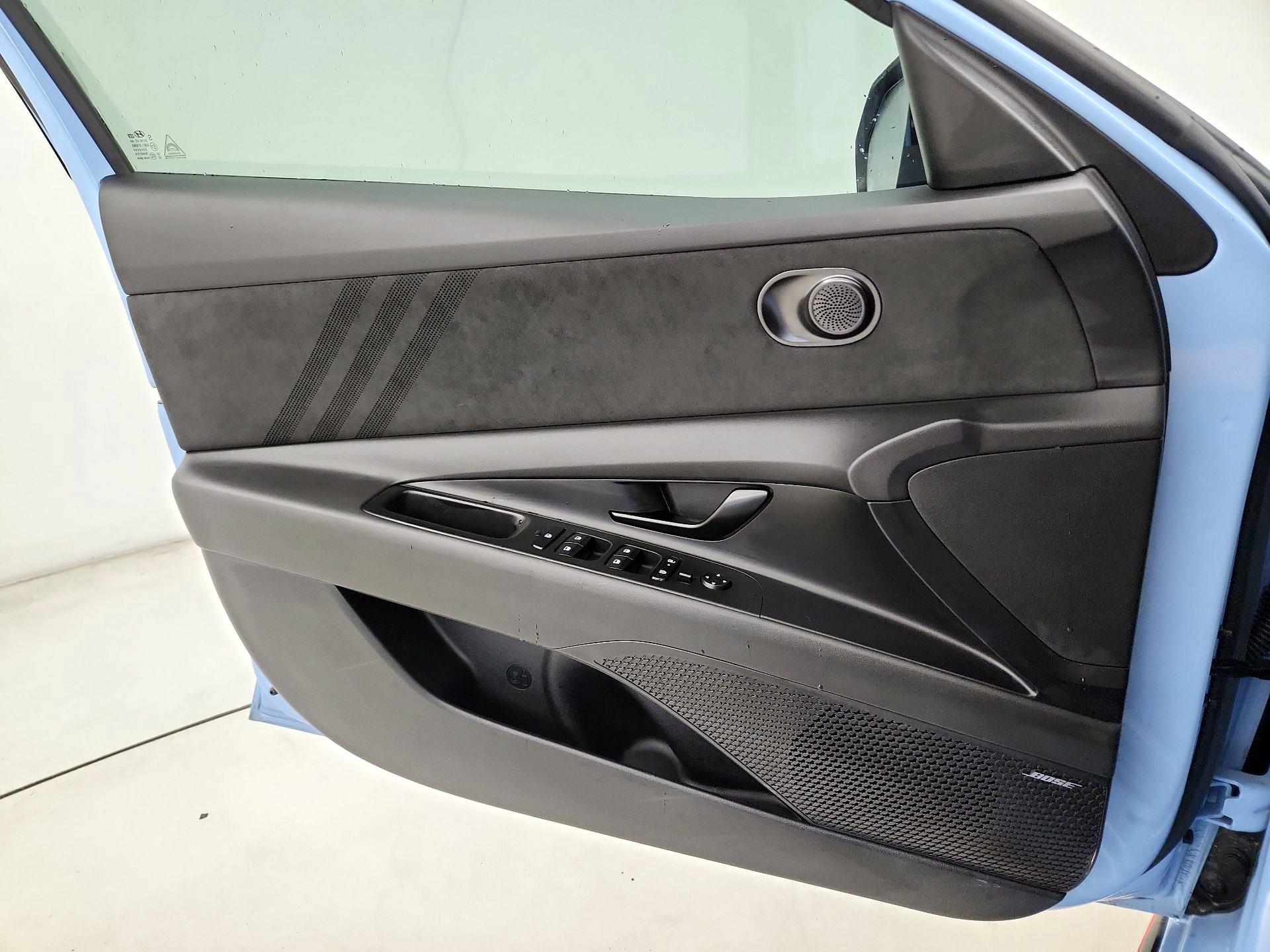 Thumbnail: 2025 Hyundai Elantra - 12