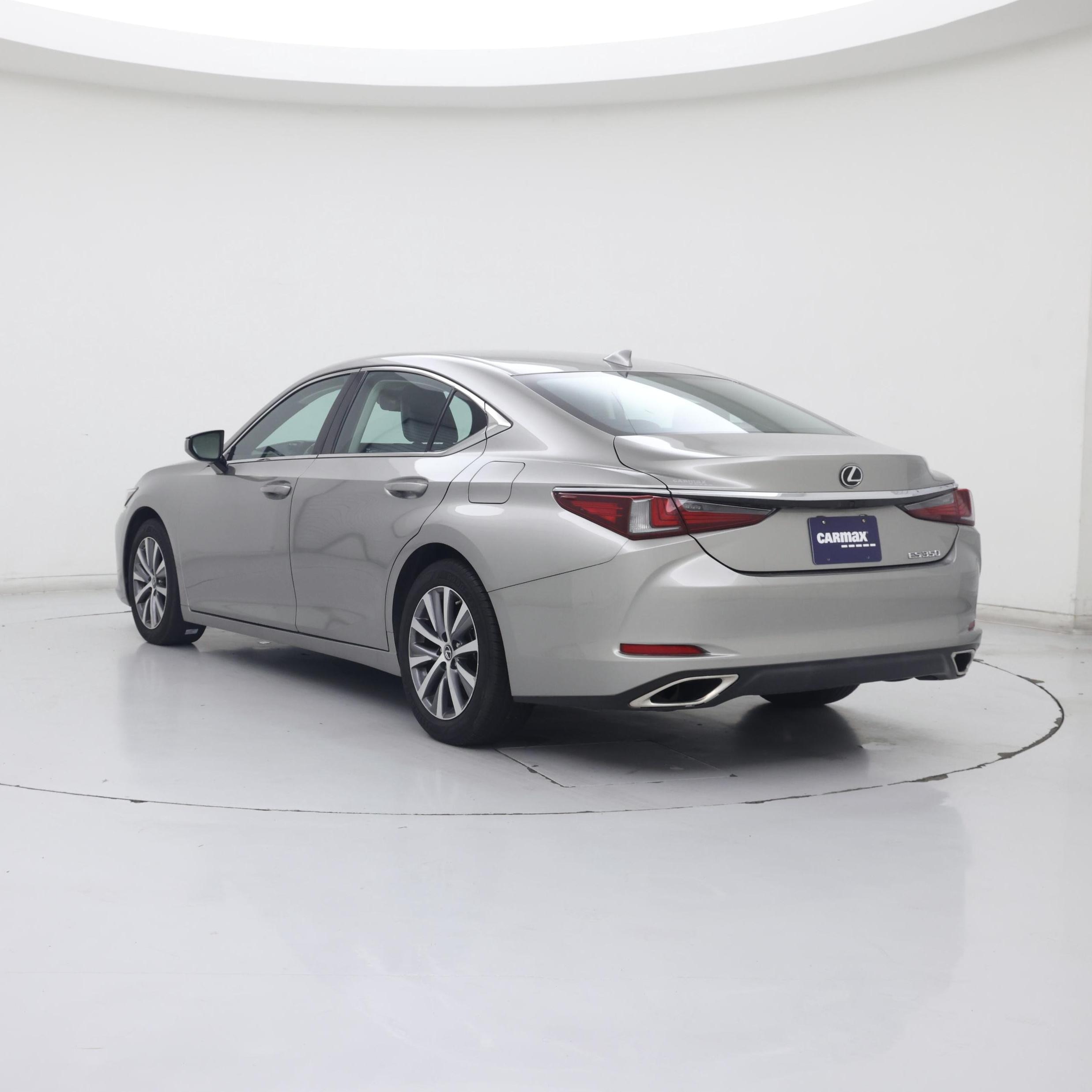 Thumbnail: 2020 Lexus ES - 2
