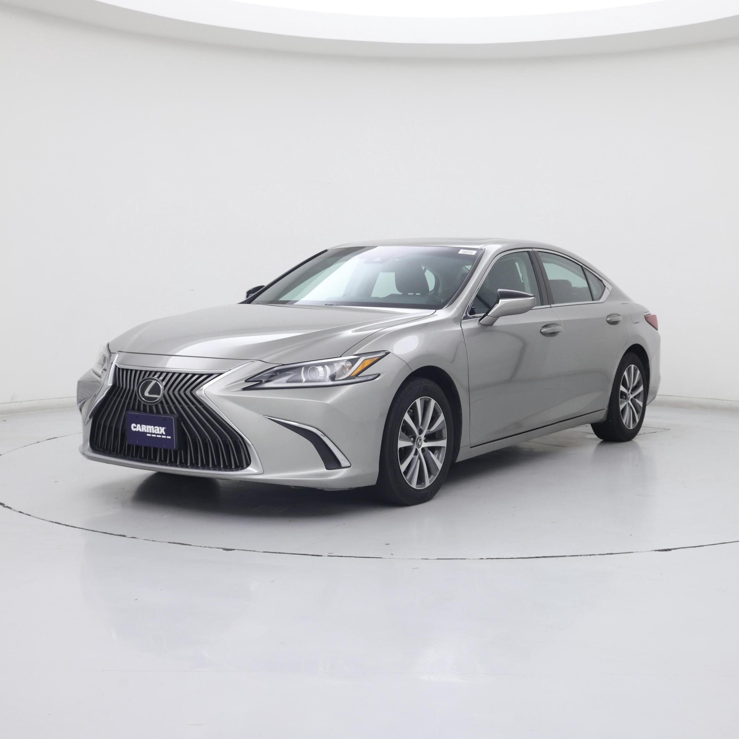 Thumbnail: 2020 Lexus ES - 4