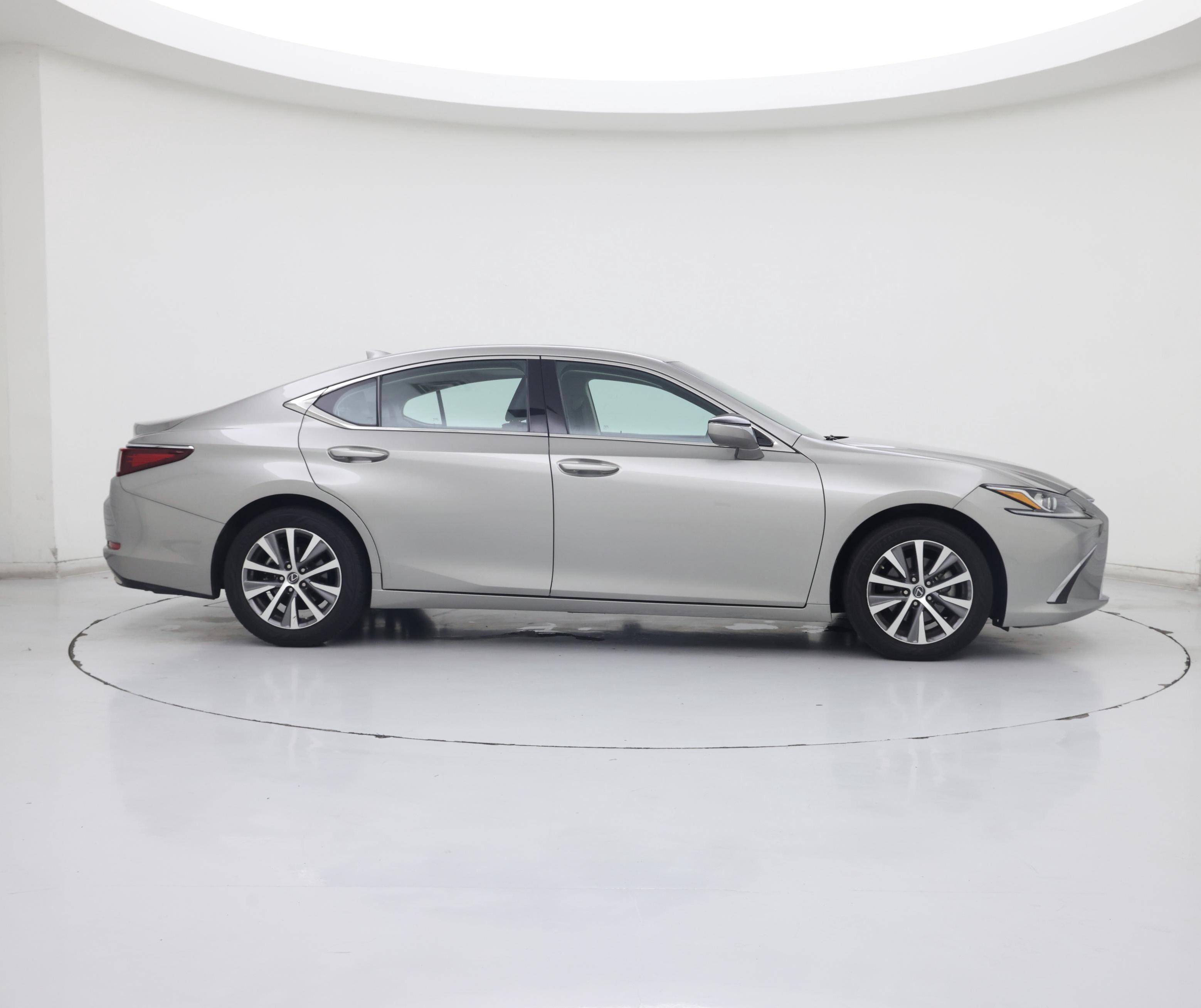 Thumbnail: 2020 Lexus ES - 7