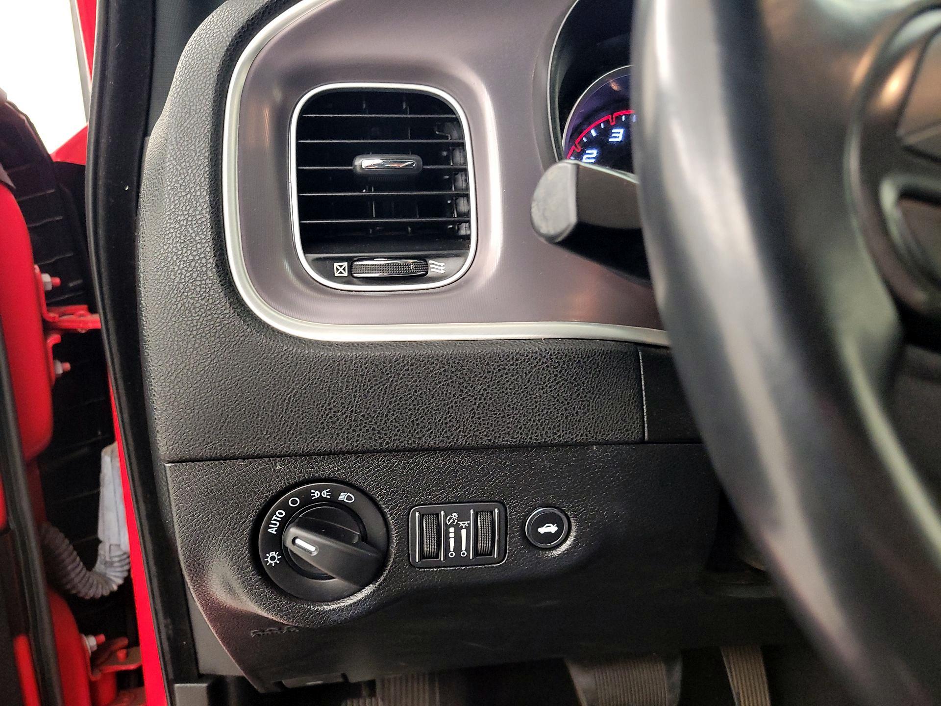 Thumbnail: 2022 Dodge Charger - 13