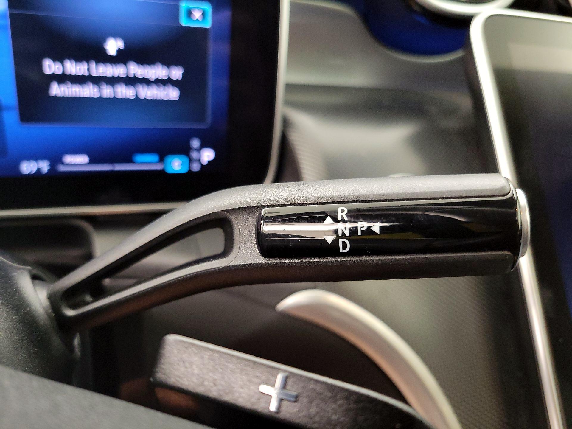 Thumbnail: 2024 Mercedes-Benz GLC - 17