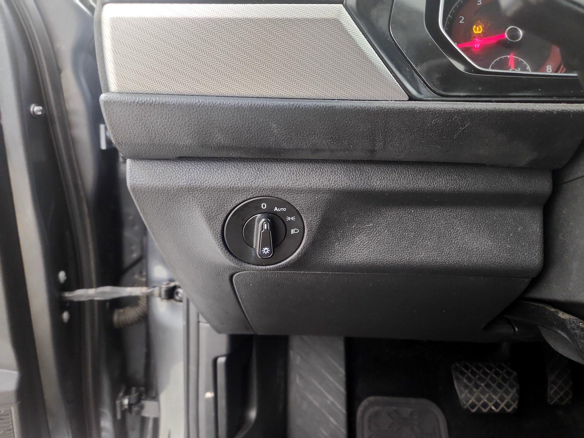 Thumbnail: 2020 Volkswagen Jetta - 13